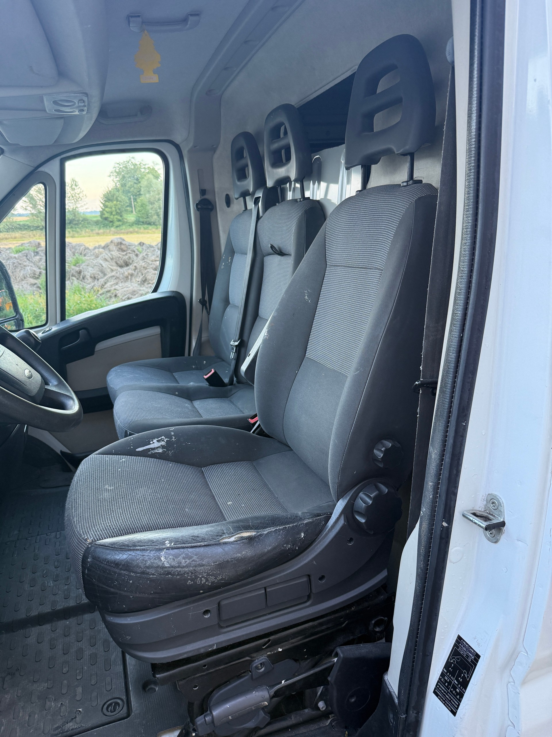 PEUGEOT Boxer 2.2 HDI 333 L1H2-image-8