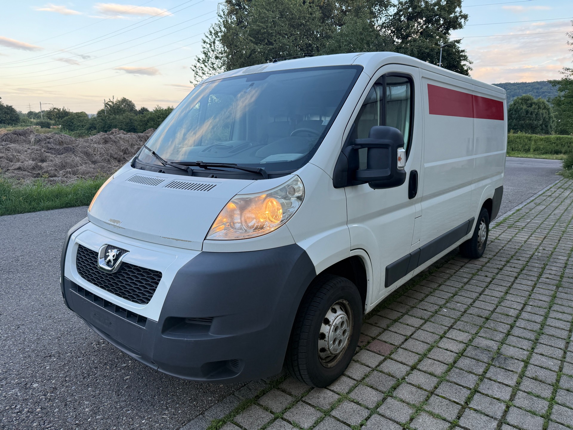 PEUGEOT Boxer 2.2 HDI 333 L1H2