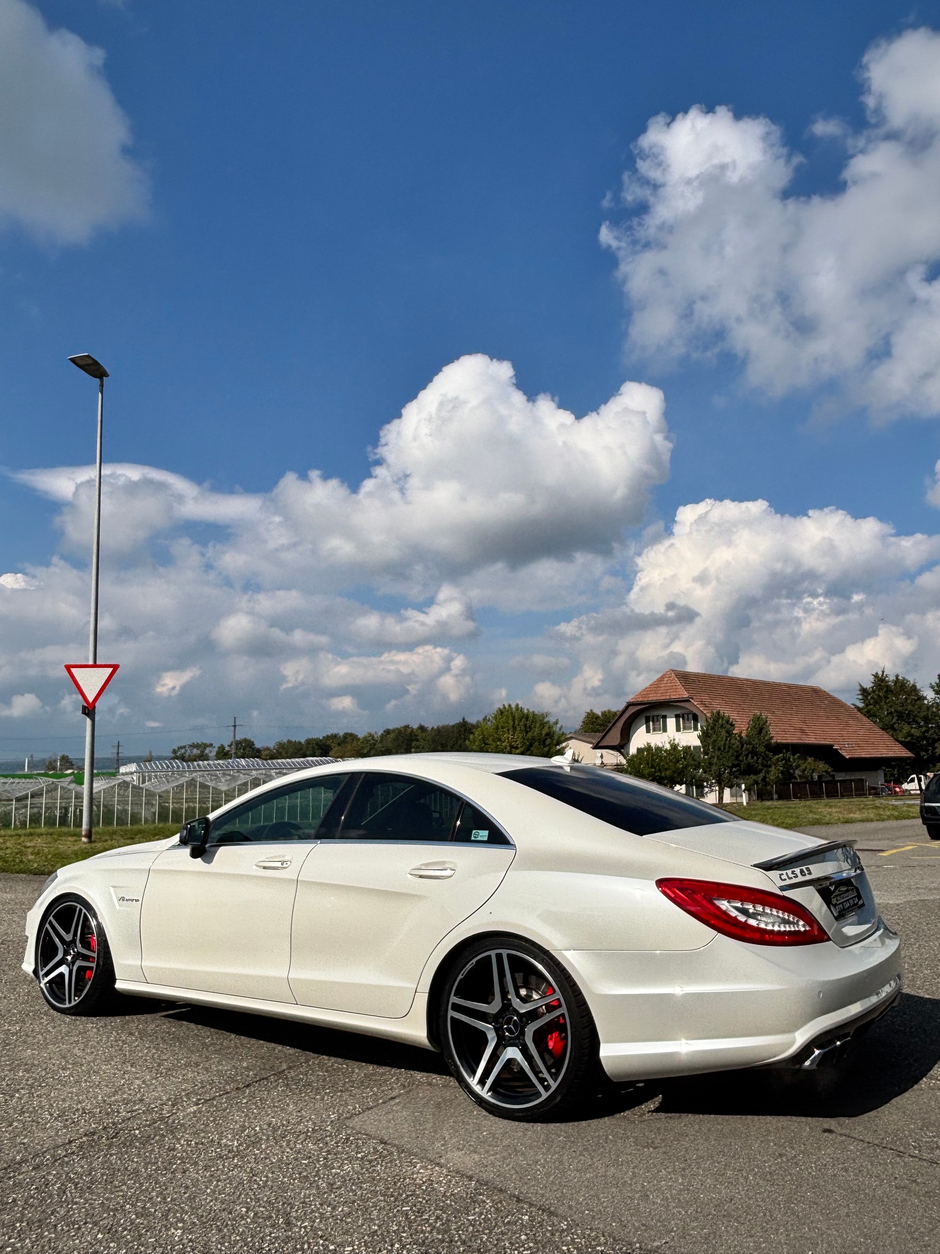 MERCEDES-BENZ CLS 63 AMG S Executive 4Matic Speedshift MCT-image-3
