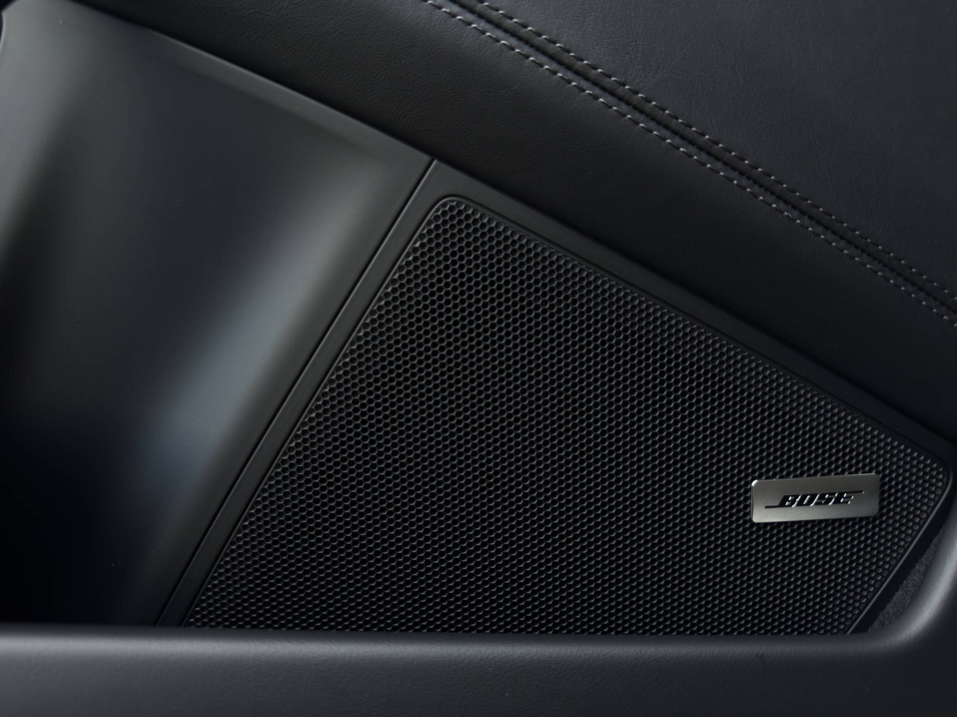 PORSCHE 911 Carrera 4S Cabriolet-image-10