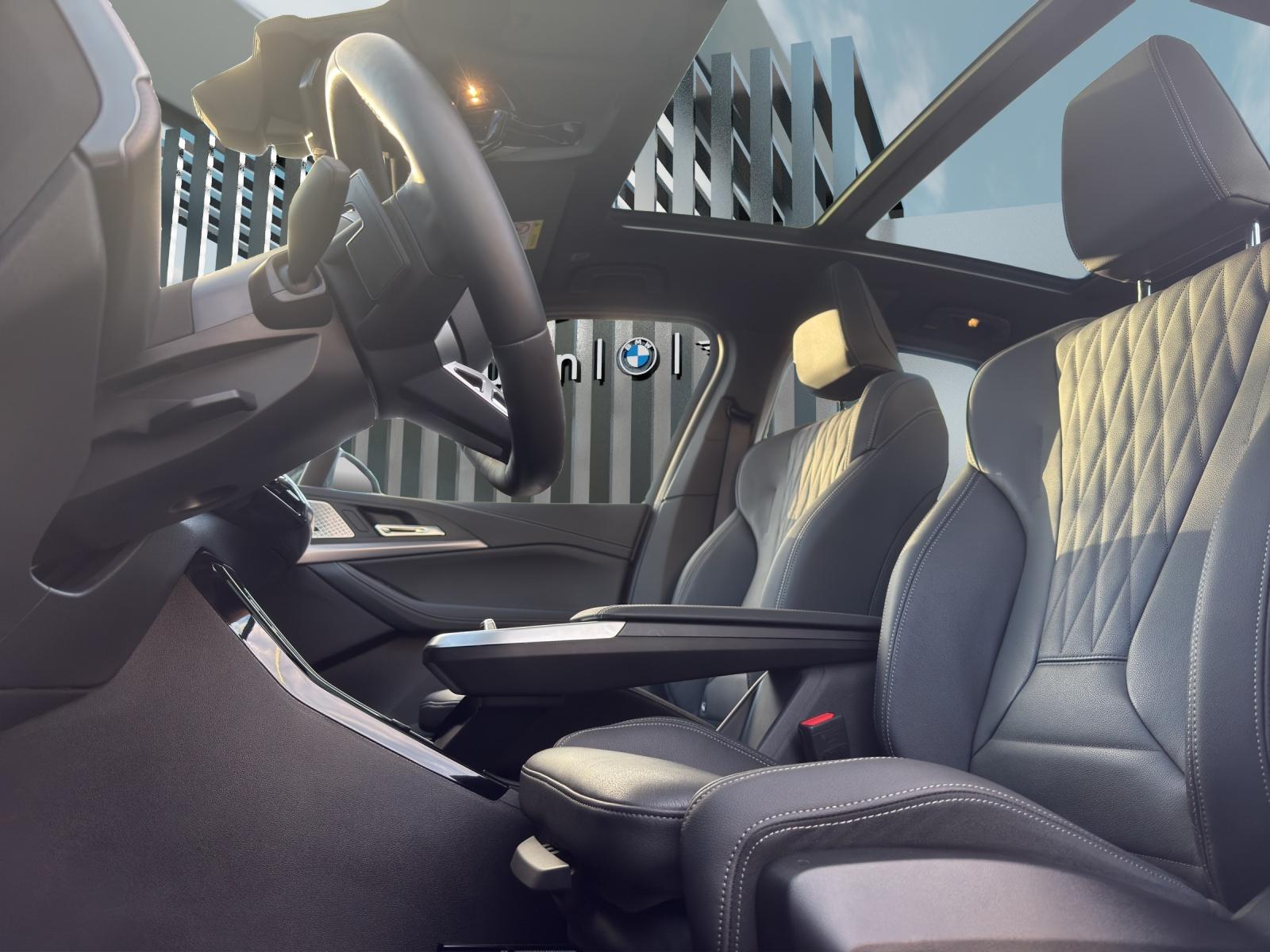 BMW 223i xDrive Active Tourer M SPORTPAKET-image-13