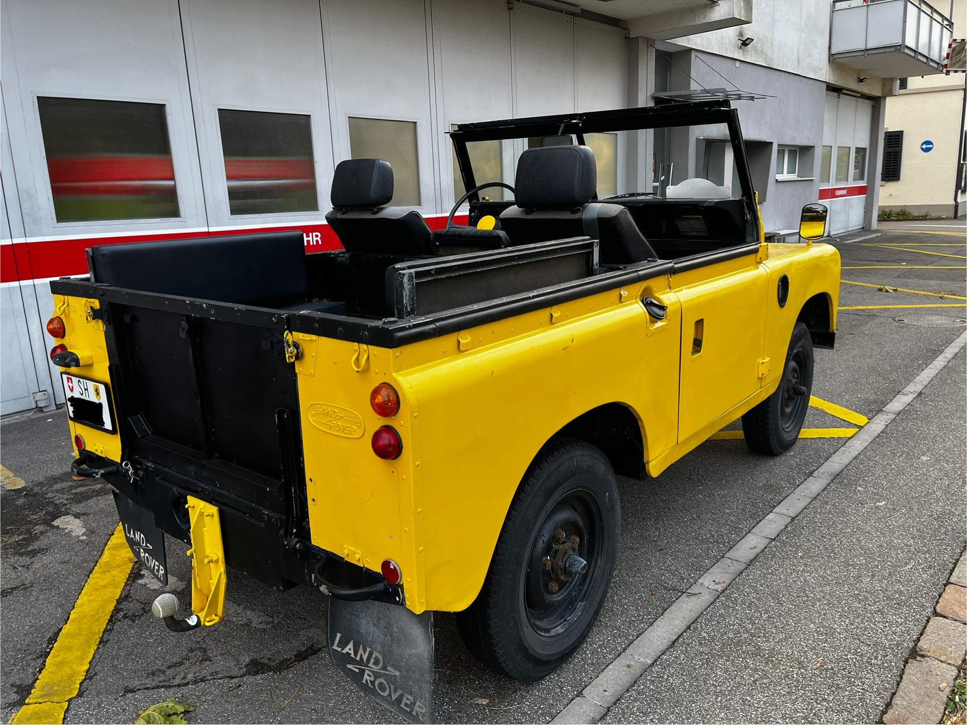LAND ROVER 88 2.3 Station Wagon-image-5