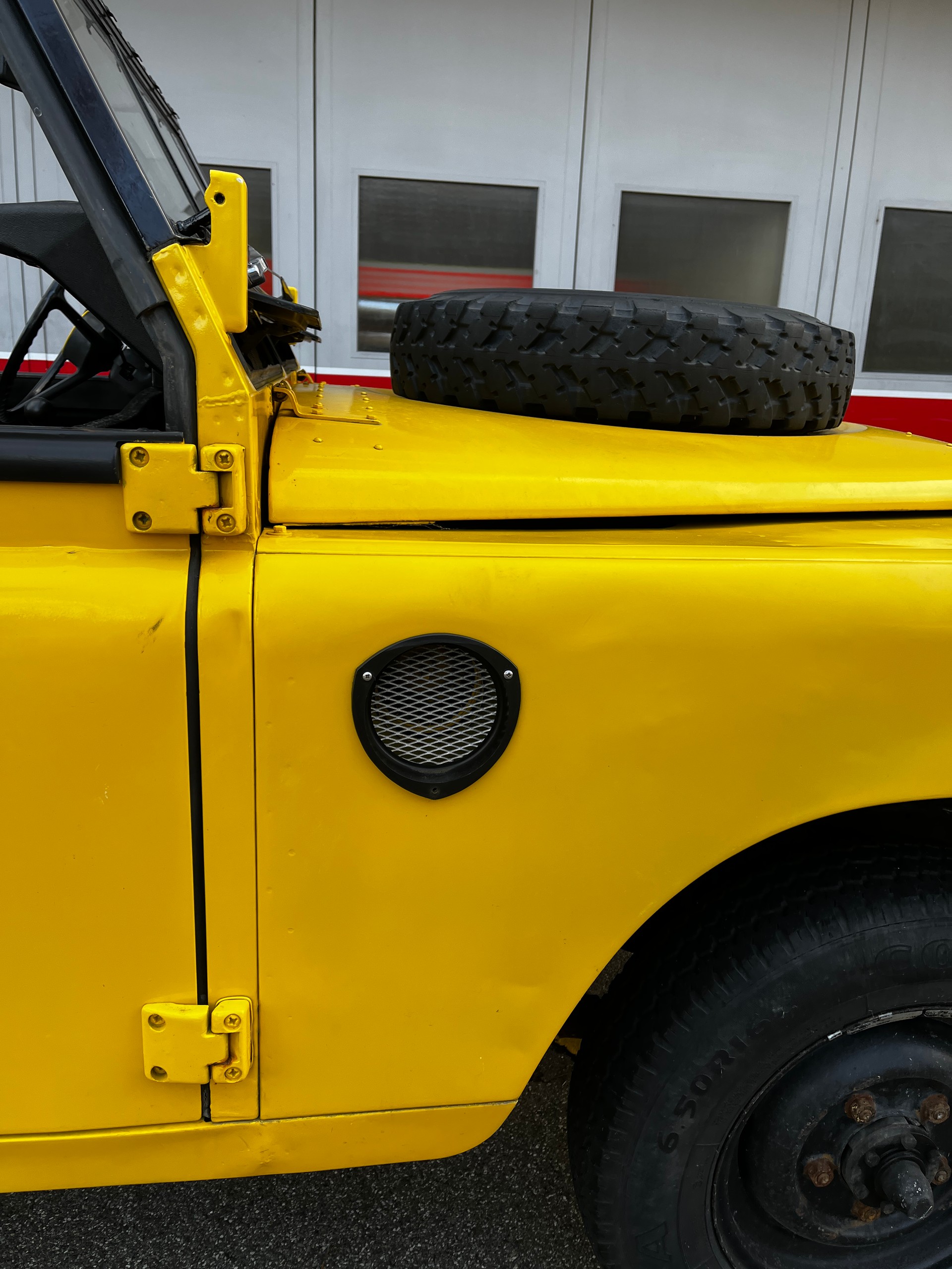 LAND ROVER 88 2.3 Station Wagon-image-12