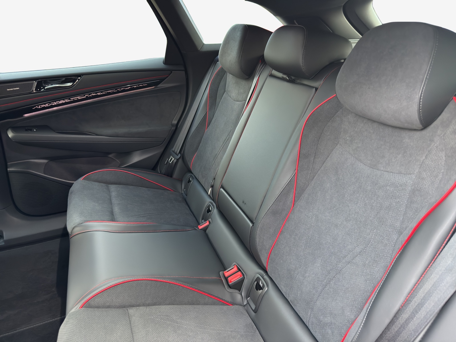 VW ID.7 Tourer GTX 86 kWh GTX 4 Motion-image-10