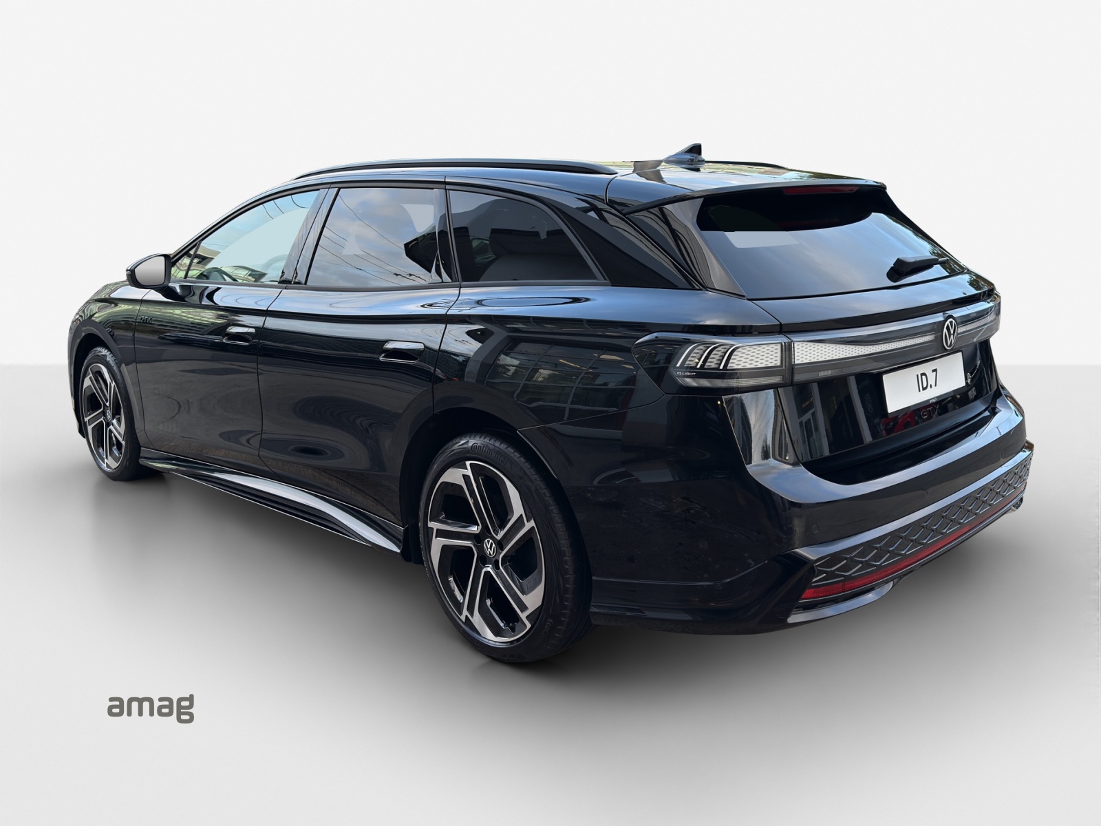 VW ID.7 Tourer GTX 86 kWh GTX 4 Motion-image-2