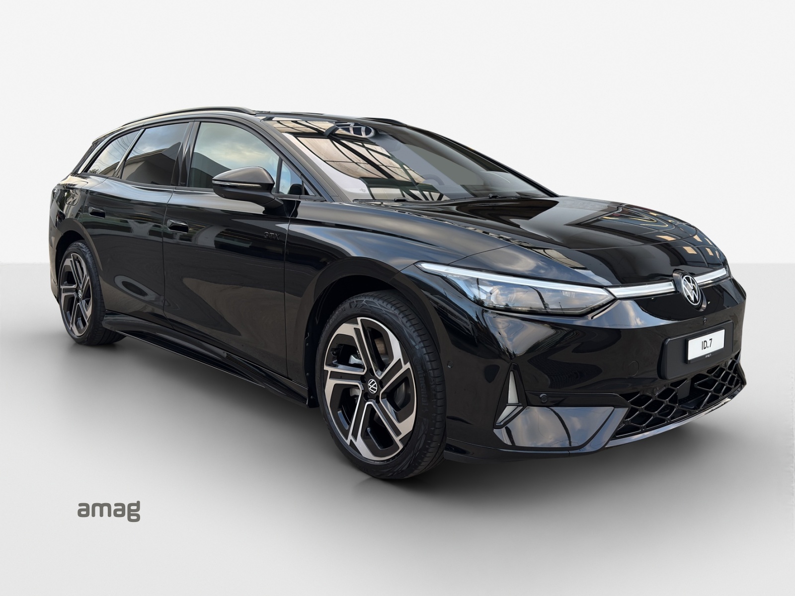 VW ID.7 Tourer GTX 86 kWh GTX 4 Motion-image-5