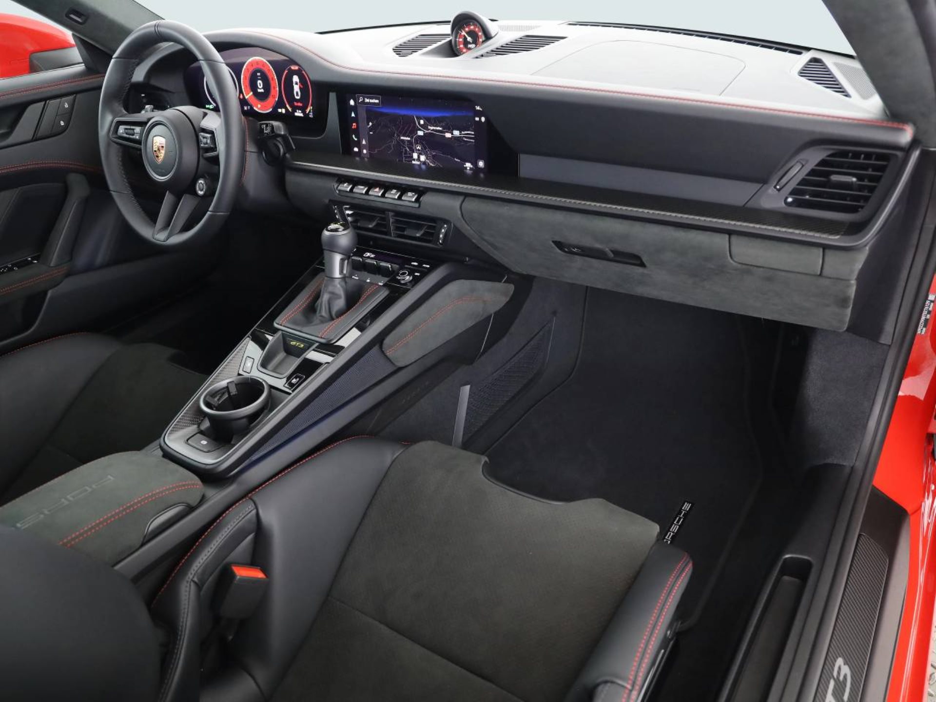 PORSCHE 911 GT3-image-8