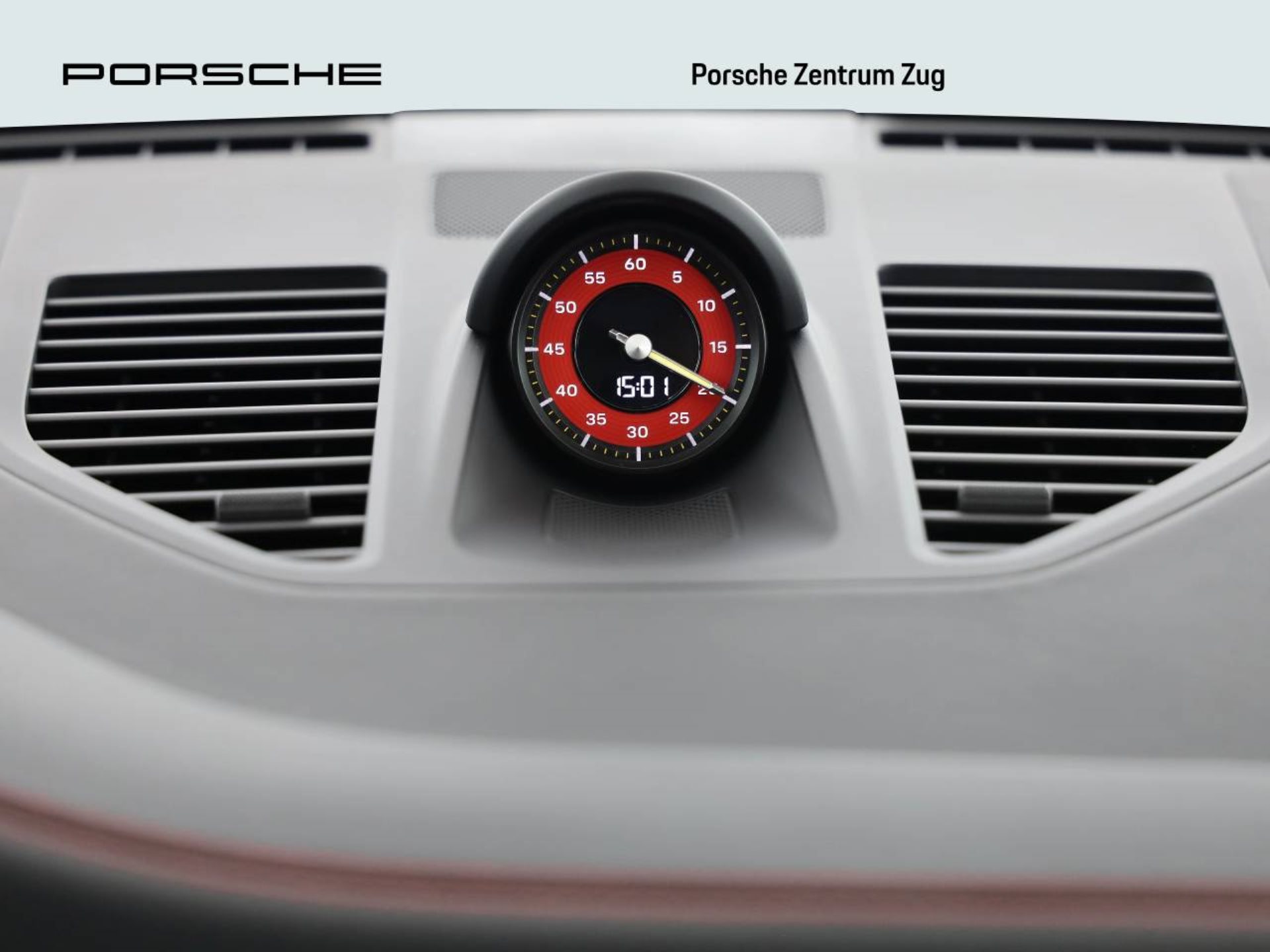 PORSCHE 911 GT3-image-18