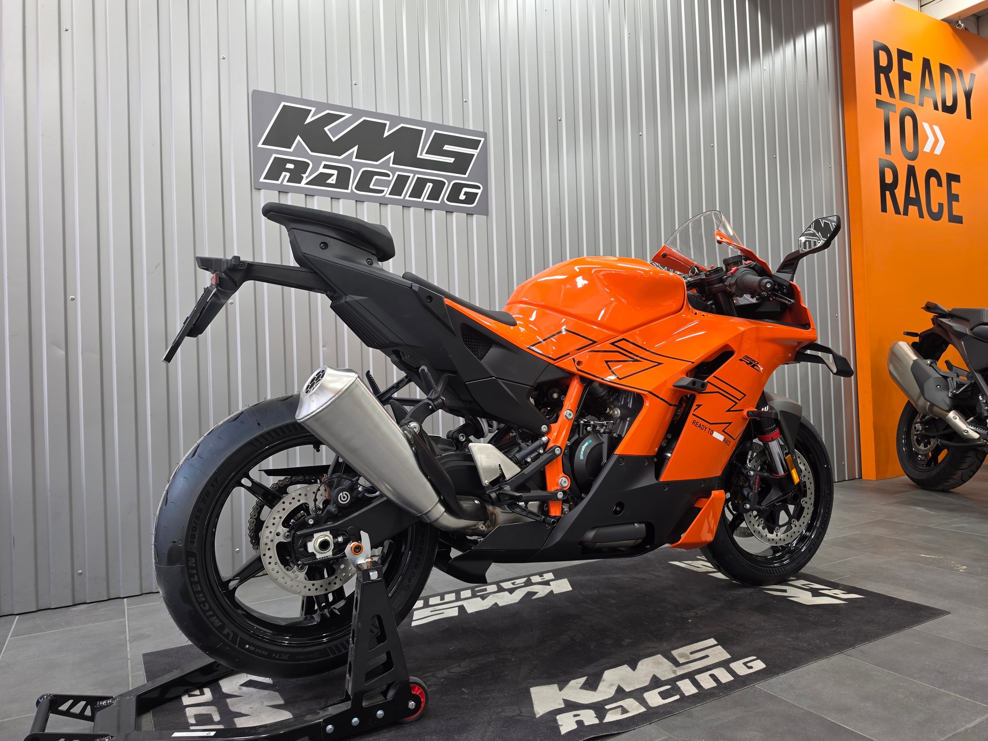 KTM RC 990 R-showroom-element-1