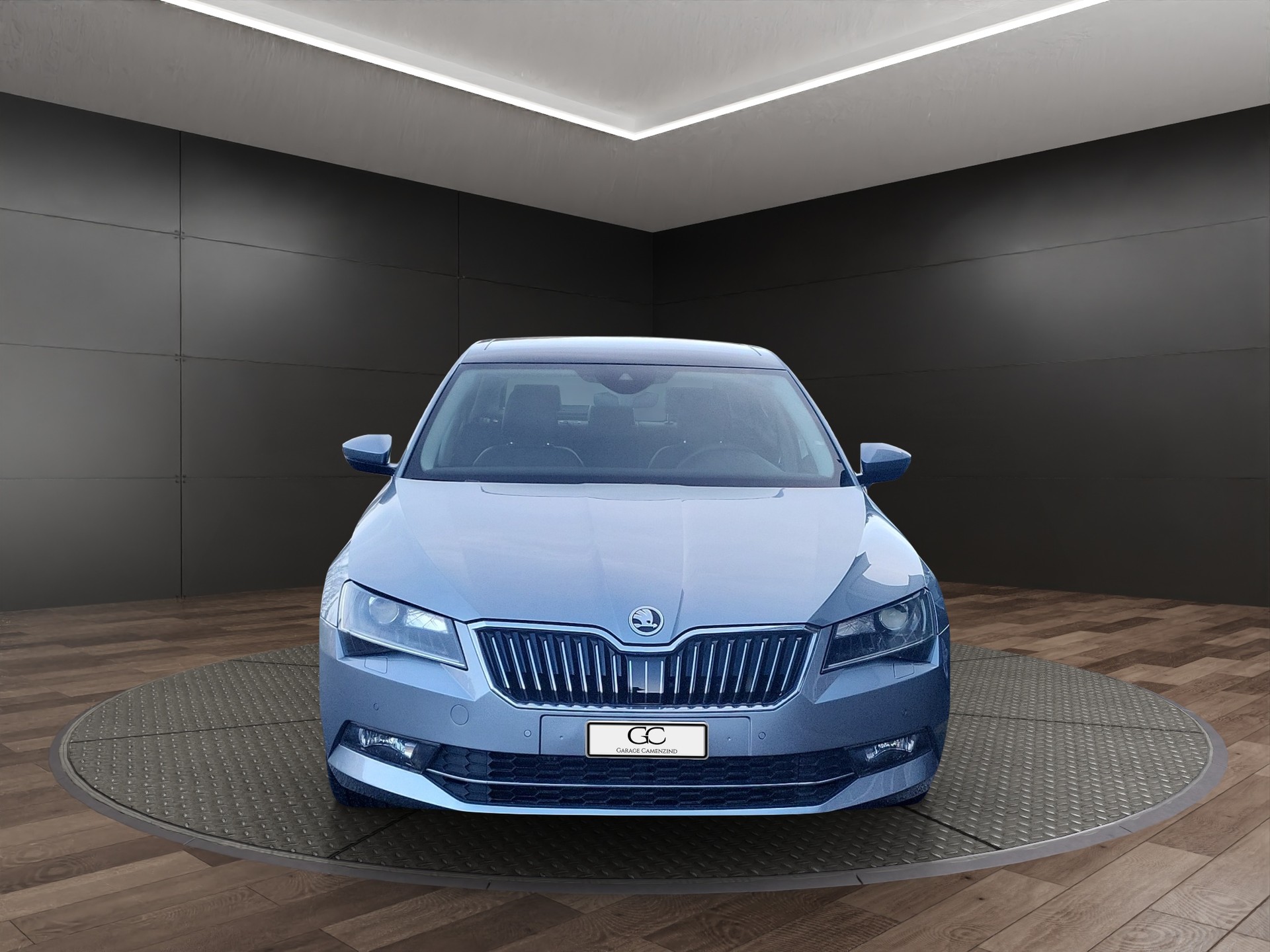 SKODA Superb 2.0 TDi Style DSG-image-5