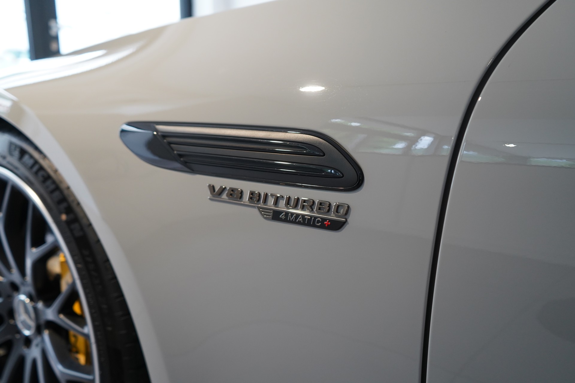 MERCEDES-BENZ AMG SL 63 4M Speedshift MCT-image-17