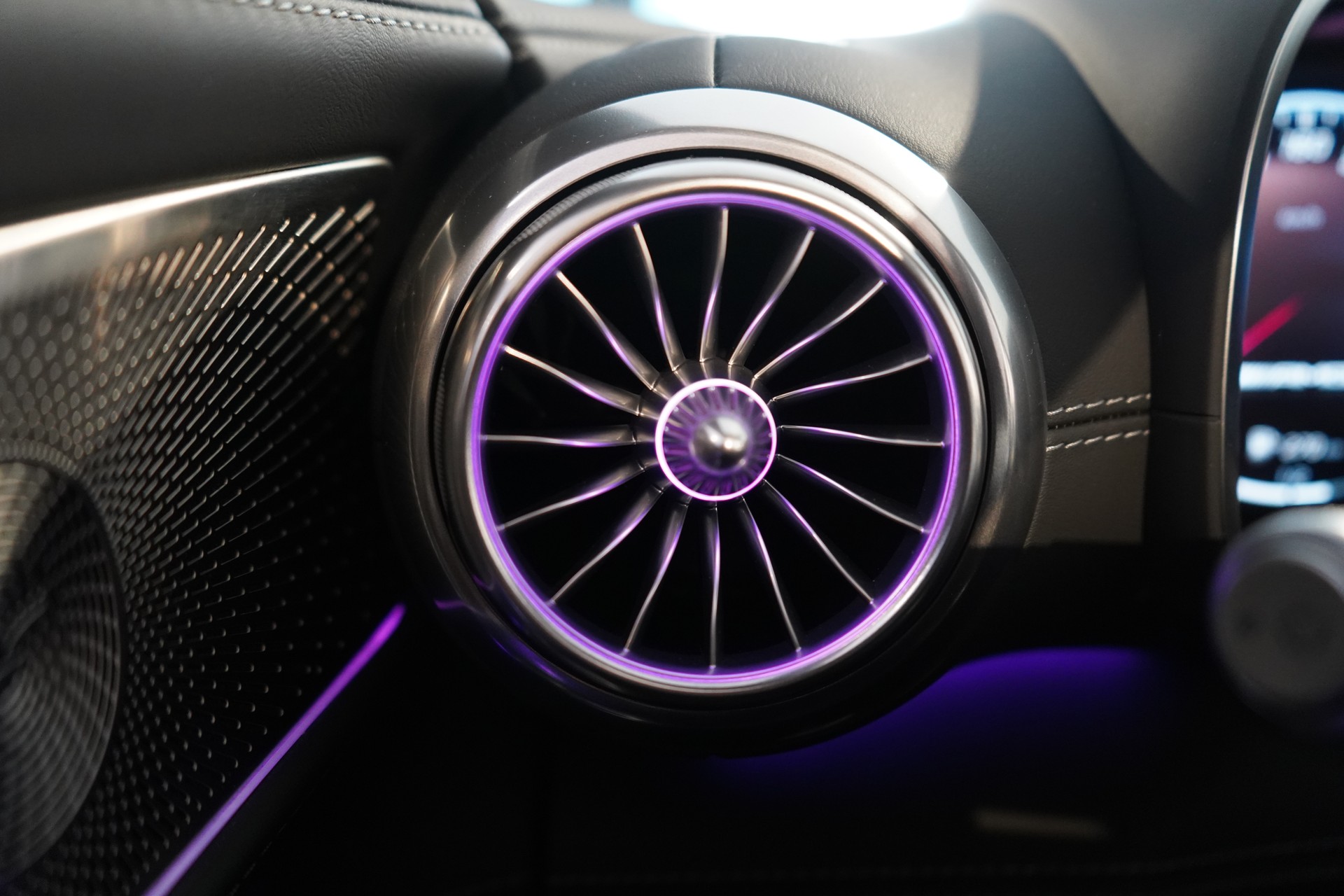 MERCEDES-BENZ AMG SL 63 4M Speedshift MCT-image-13