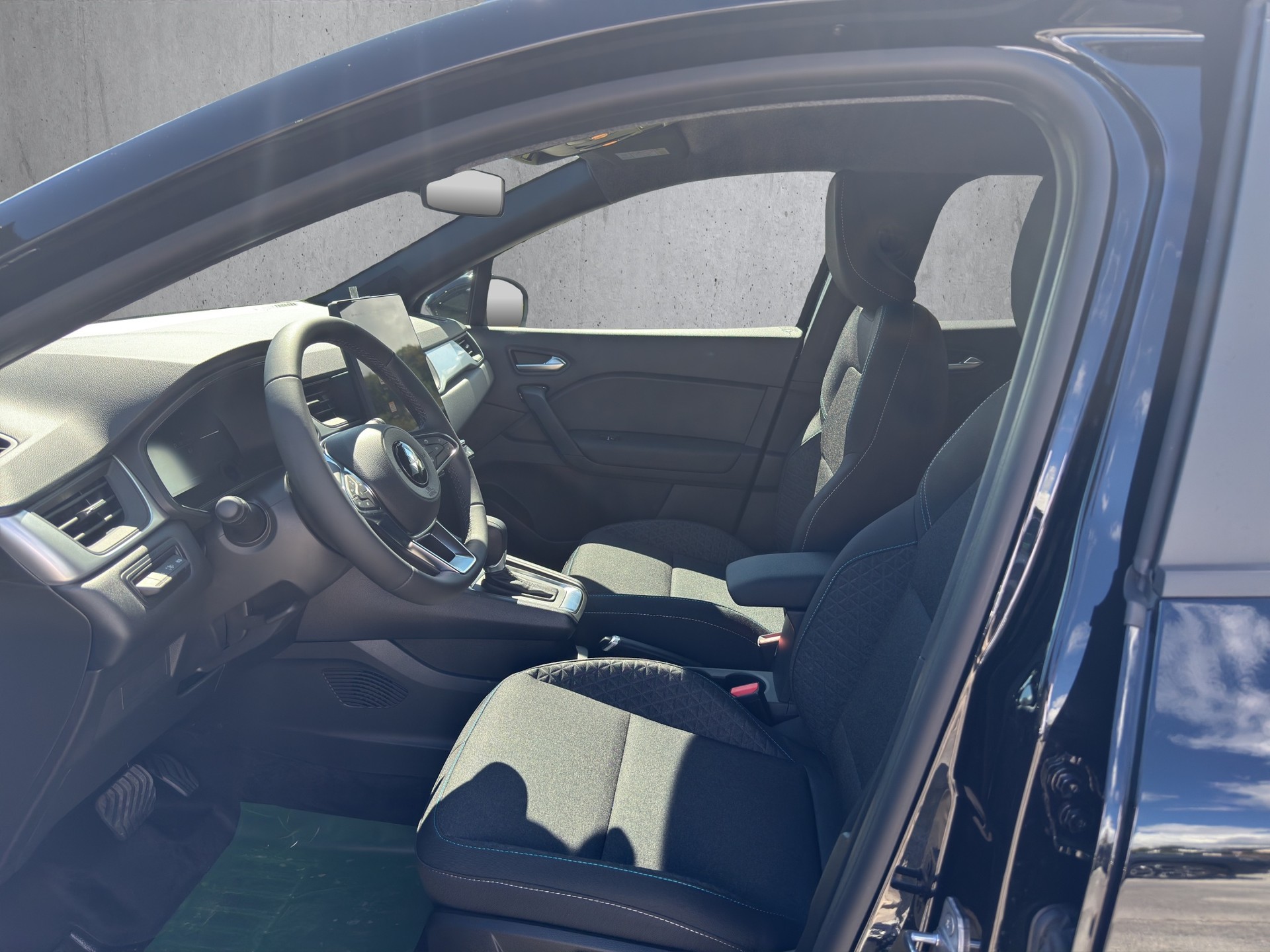 MITSUBISHI ASX 1.6 HEV Invite-image-7