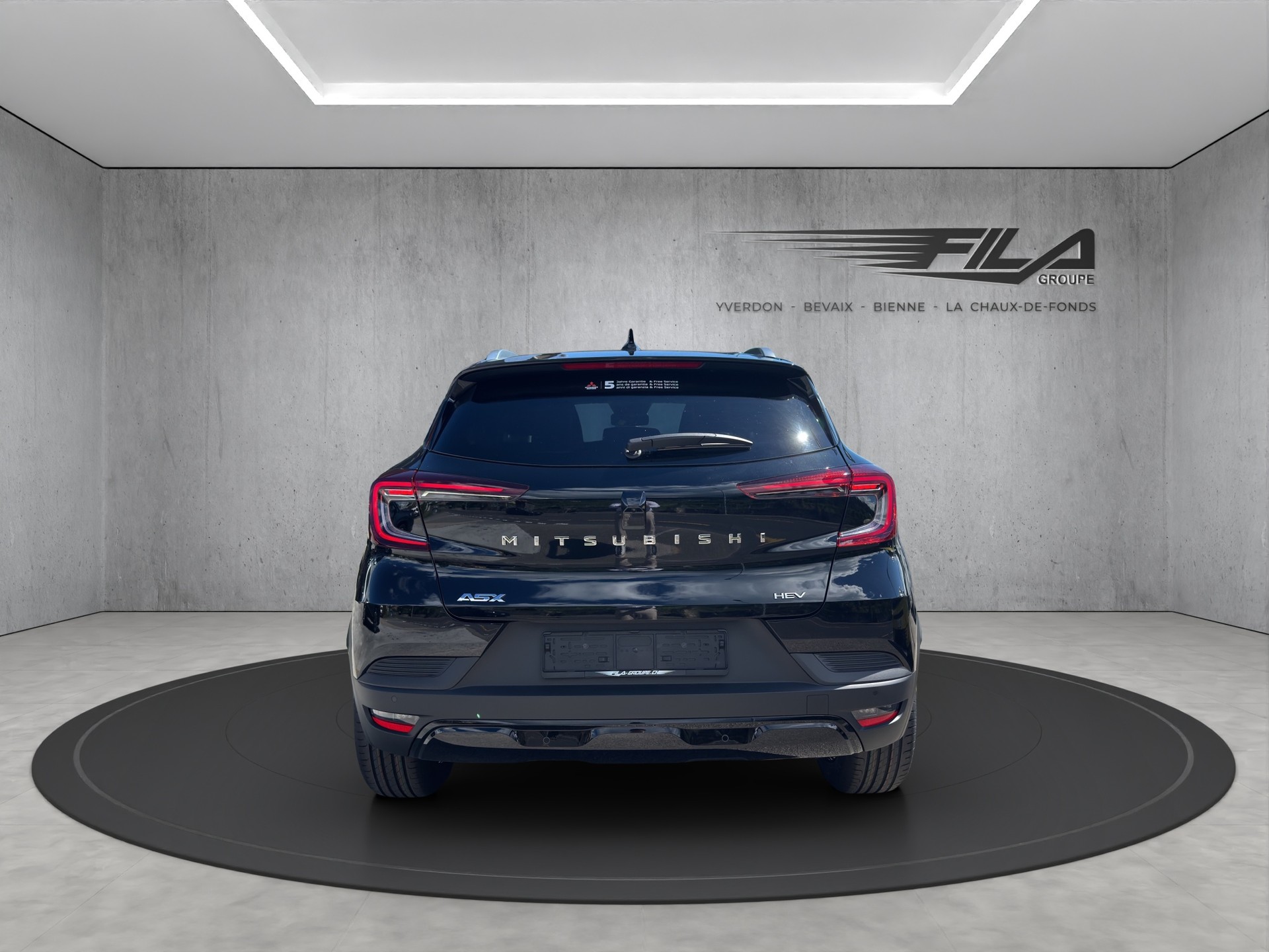 MITSUBISHI ASX 1.6 HEV Invite-image-4