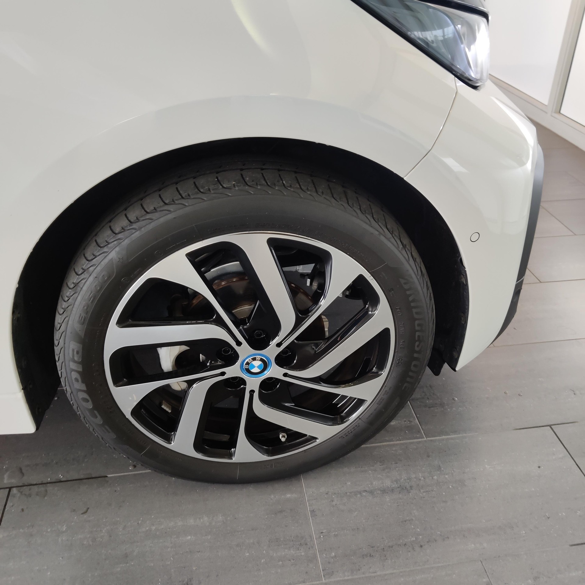 BMW i3 120 Ah-image-29