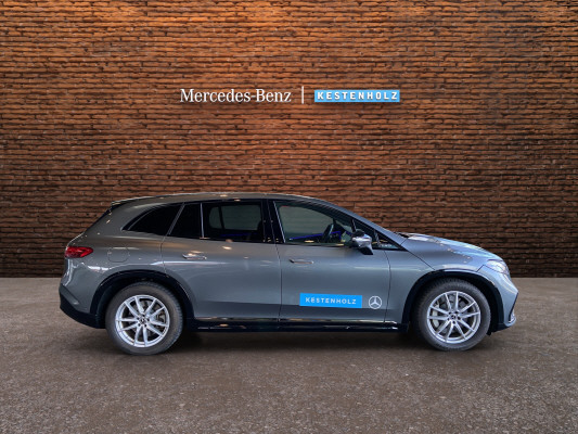 MERCEDES-BENZ EQS SUV 580 4Matic-showroom-element-2