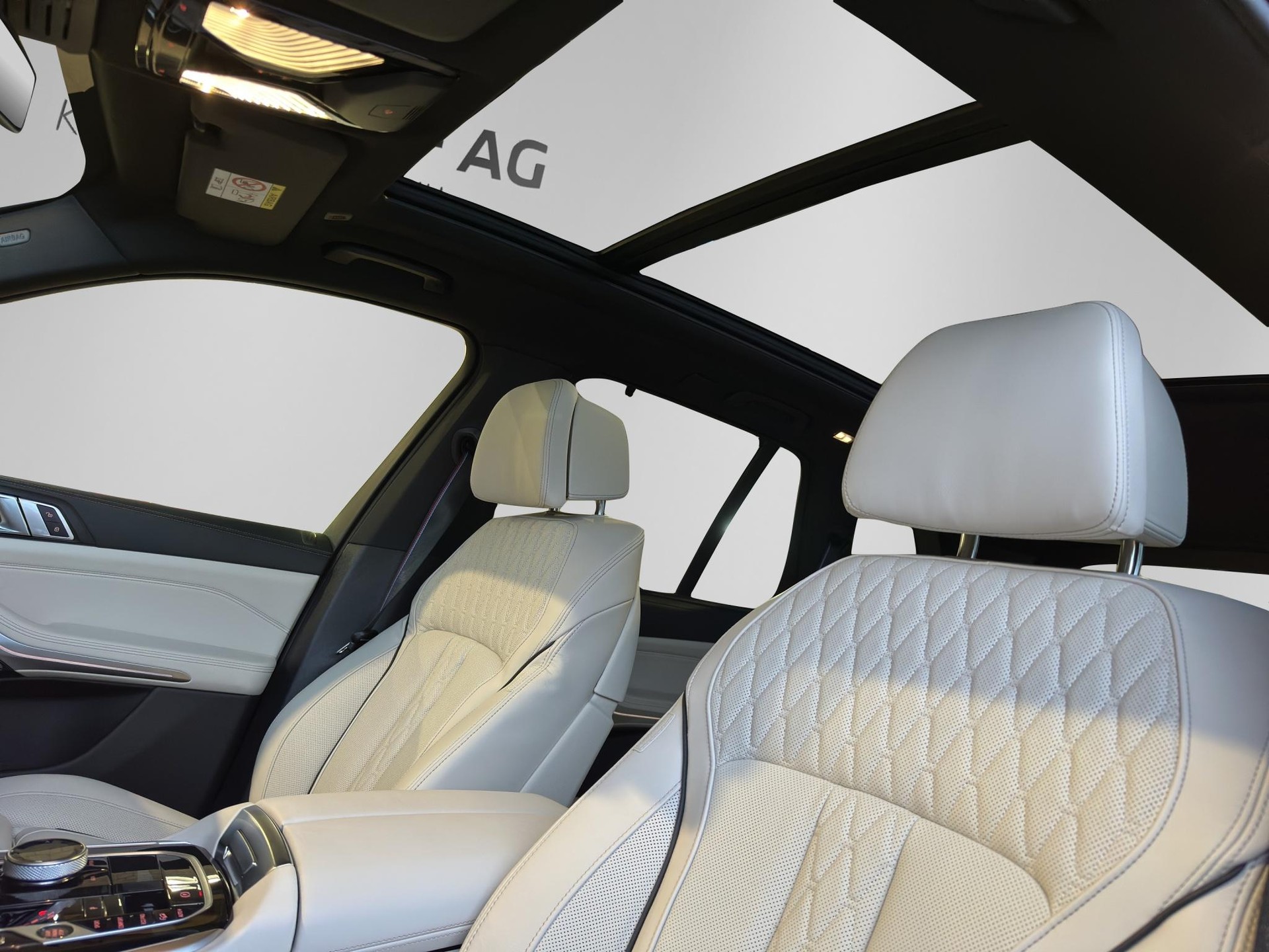 BMW X5 40d xDrive M Sport Pro 'Individual'-image-12