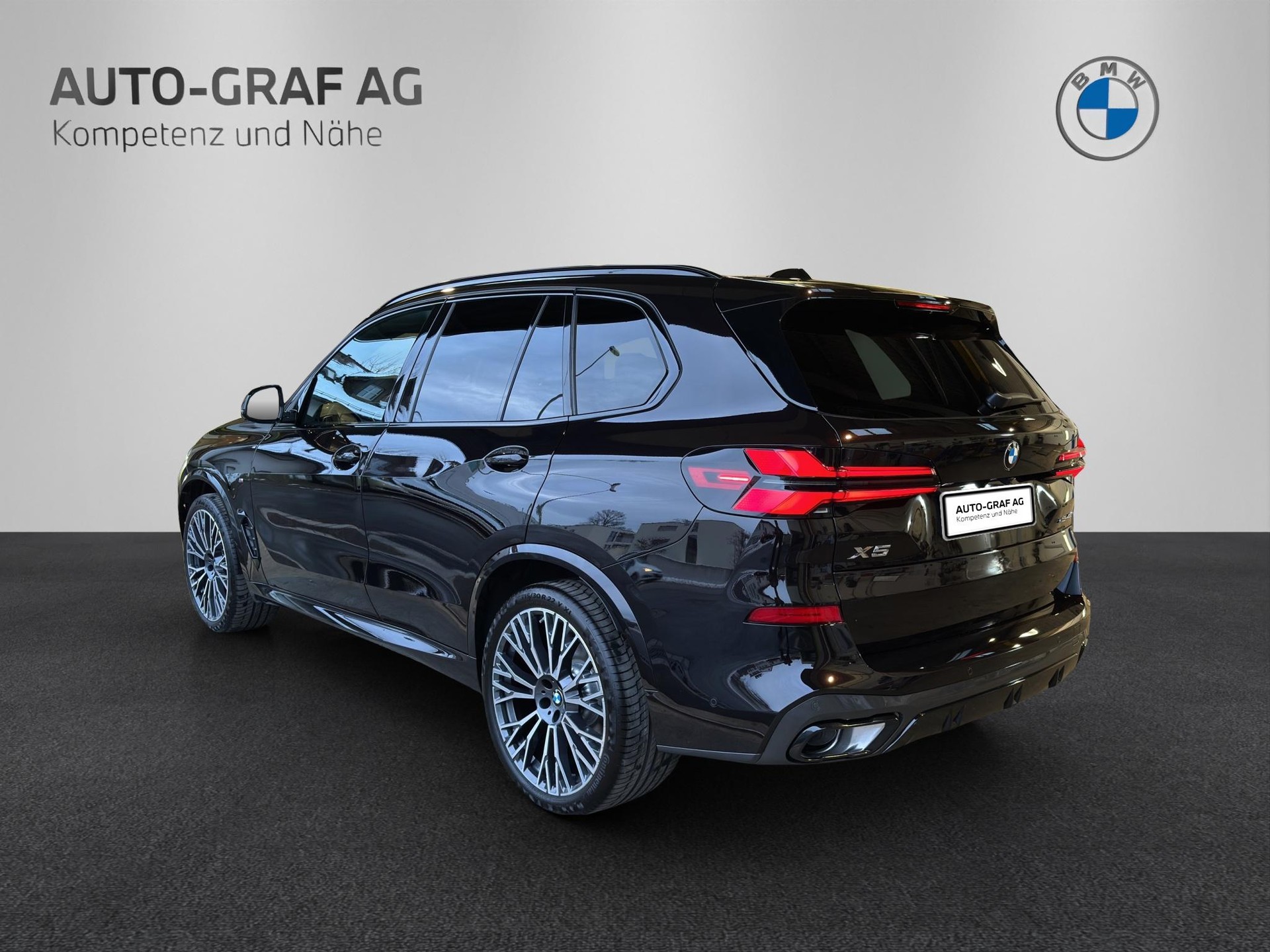 BMW X5 40d xDrive M Sport Pro 'Individual'-image-2