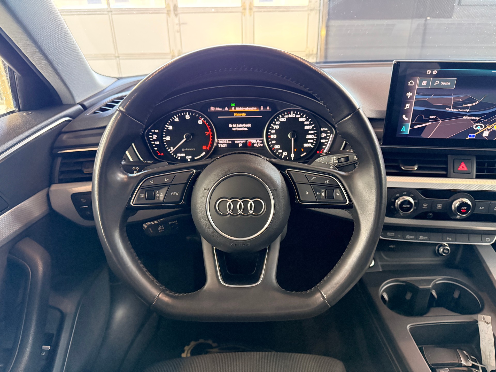 AUDI A4 Avant 40 g-tron S-tronic-image-14