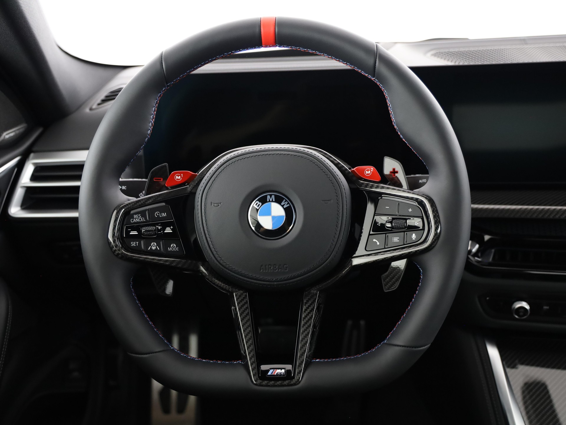 BMW M4 Competition xDrive Coupé-image-15