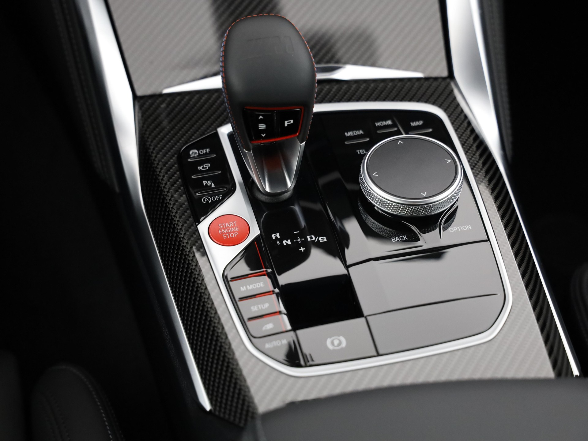 BMW M4 Competition xDrive Coupé-image-14