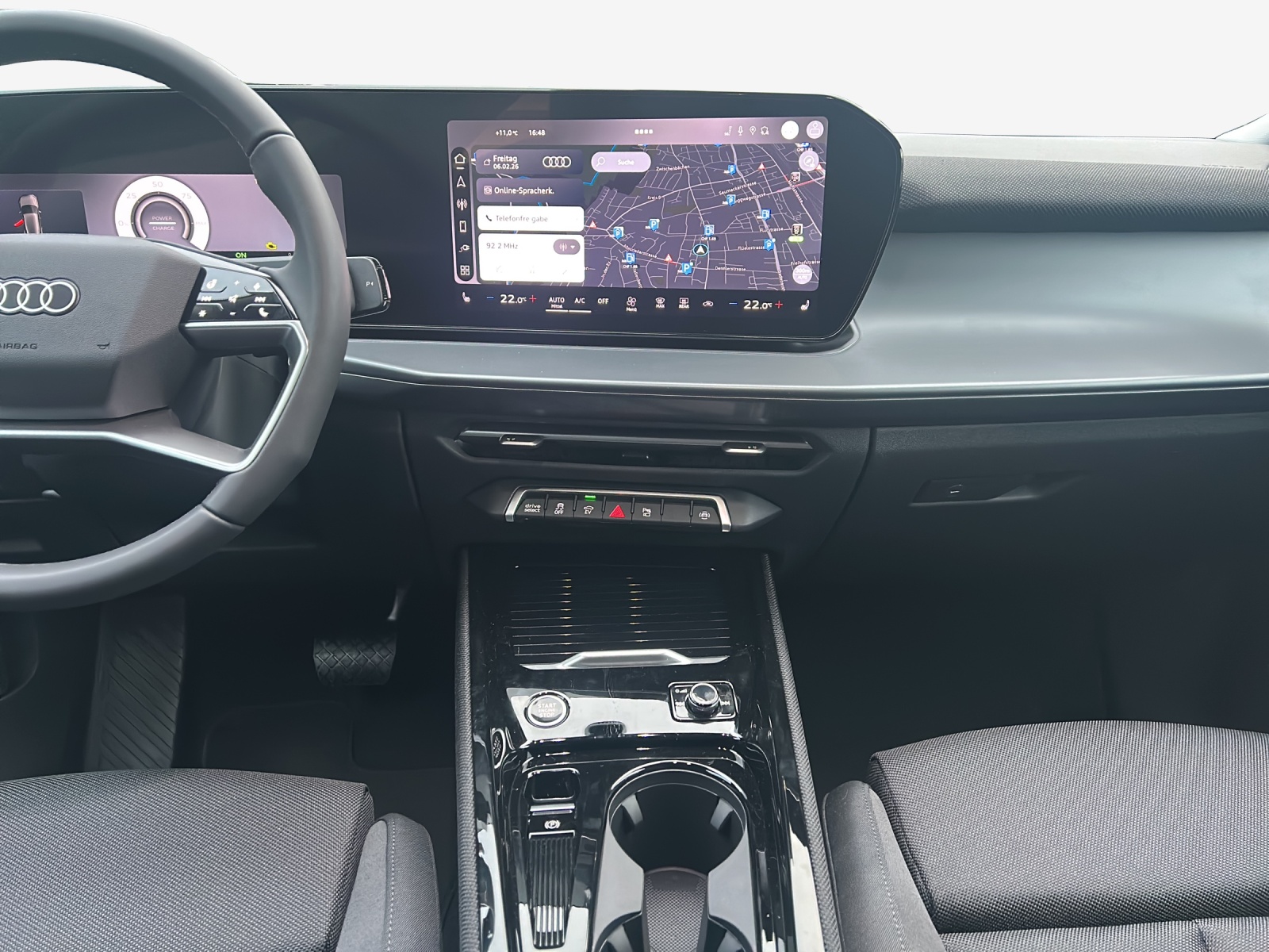 AUDI Q3 Sportback e-hybrid 200 kW S tronig-image-10