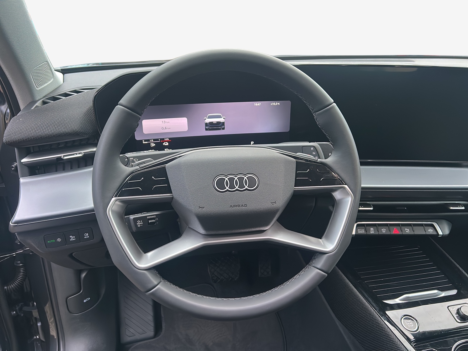 AUDI Q3 Sportback e-hybrid 200 kW S tronig-image-9