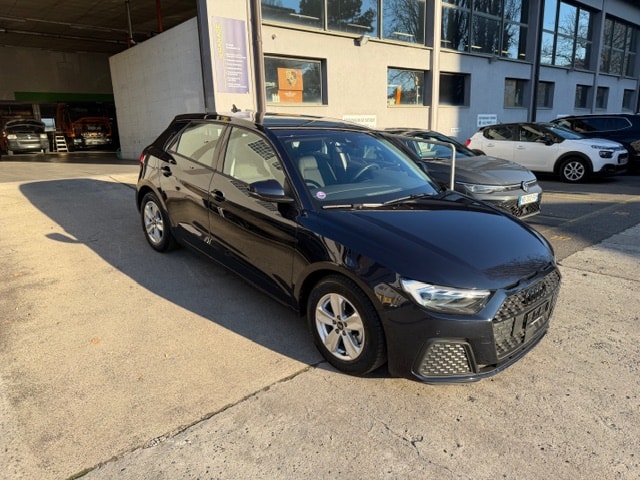 AUDI A1 Sportback 30 TFSI-image-1