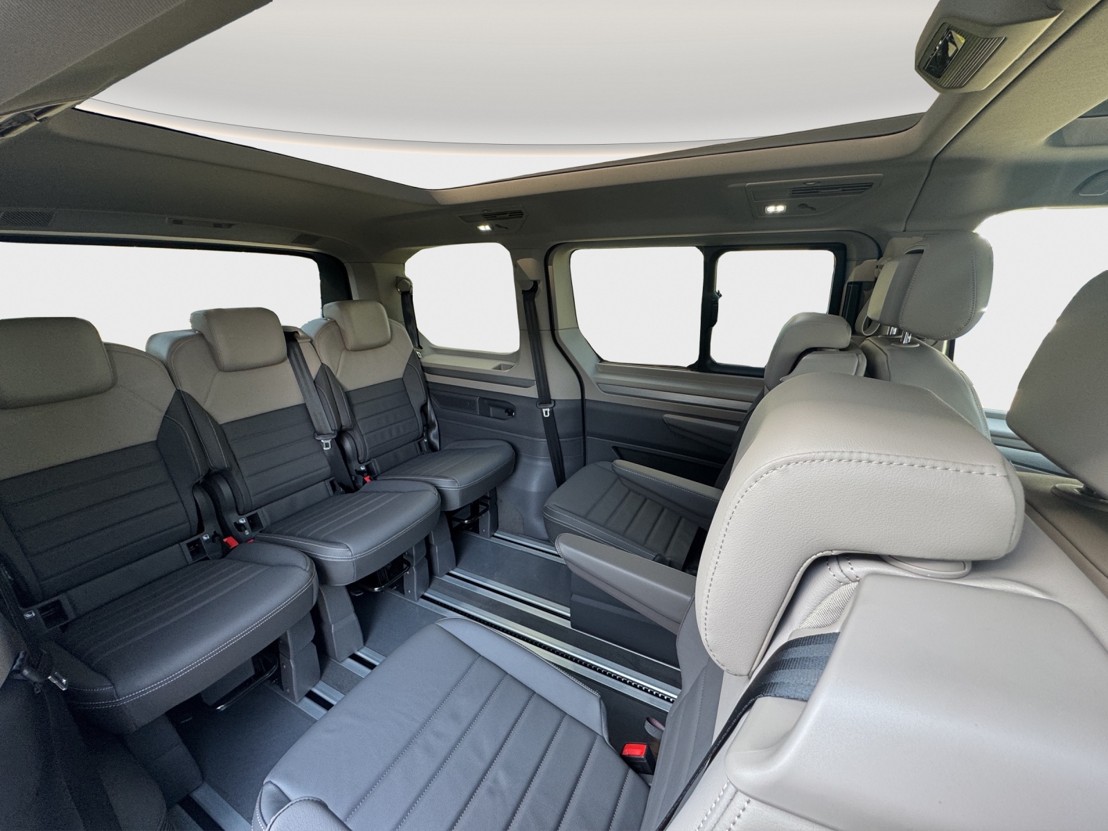VW Multivan 1.5 eHybrid Life Edition 4Motion DSG-image-12