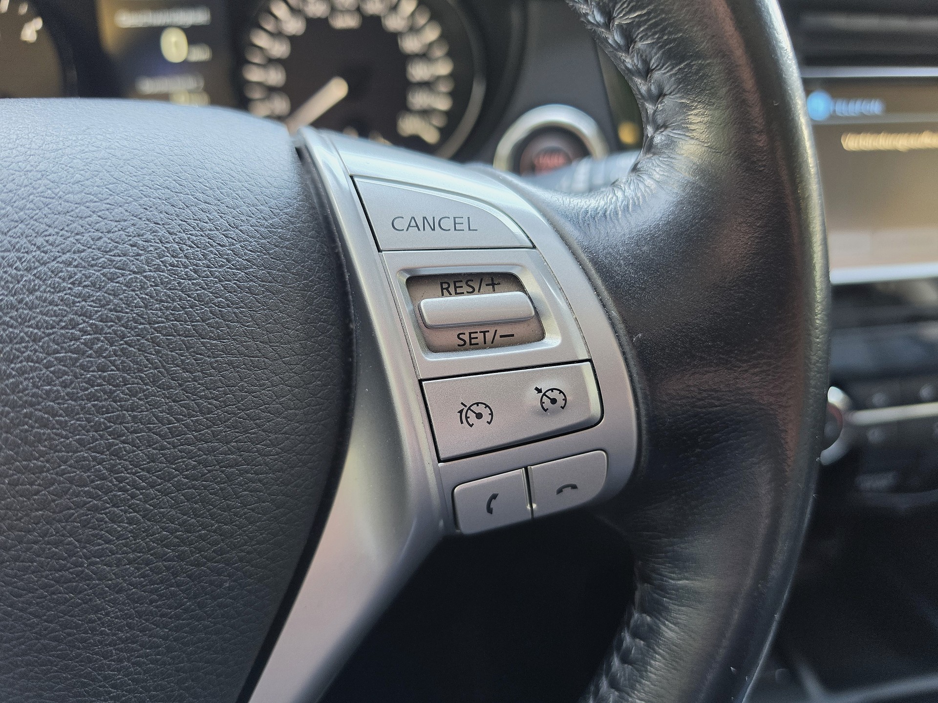 NISSAN X-Trail 2.0 dCi tekna Xtronic CVT ALL-MODE 4x4-image-10