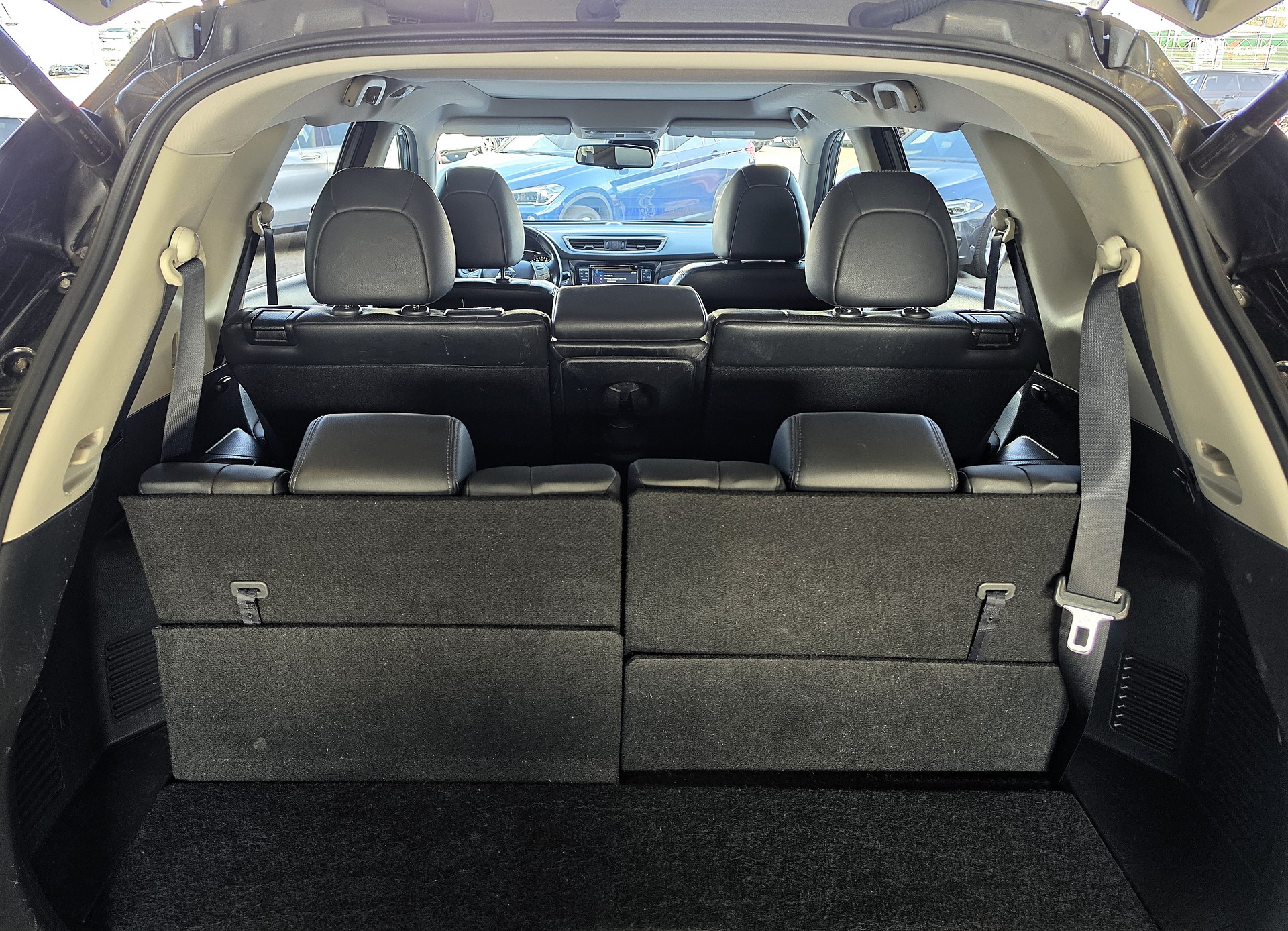 NISSAN X-Trail 2.0 dCi tekna Xtronic CVT ALL-MODE 4x4-image-13