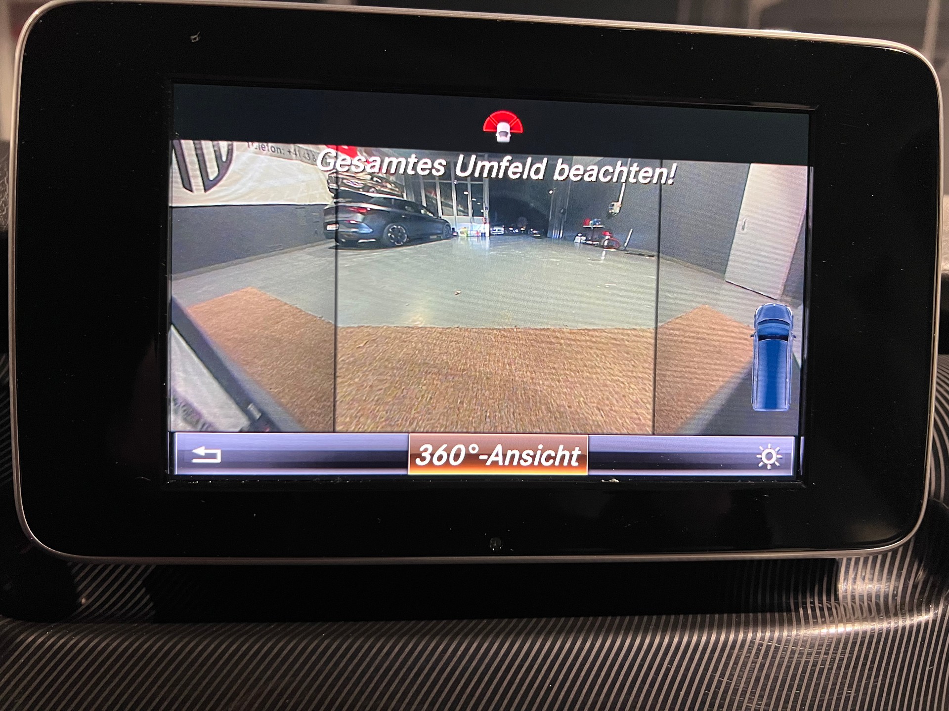 MERCEDES-BENZ V 220 d Avantgarde kompakt 4Matic 7G-Tronic-image-20