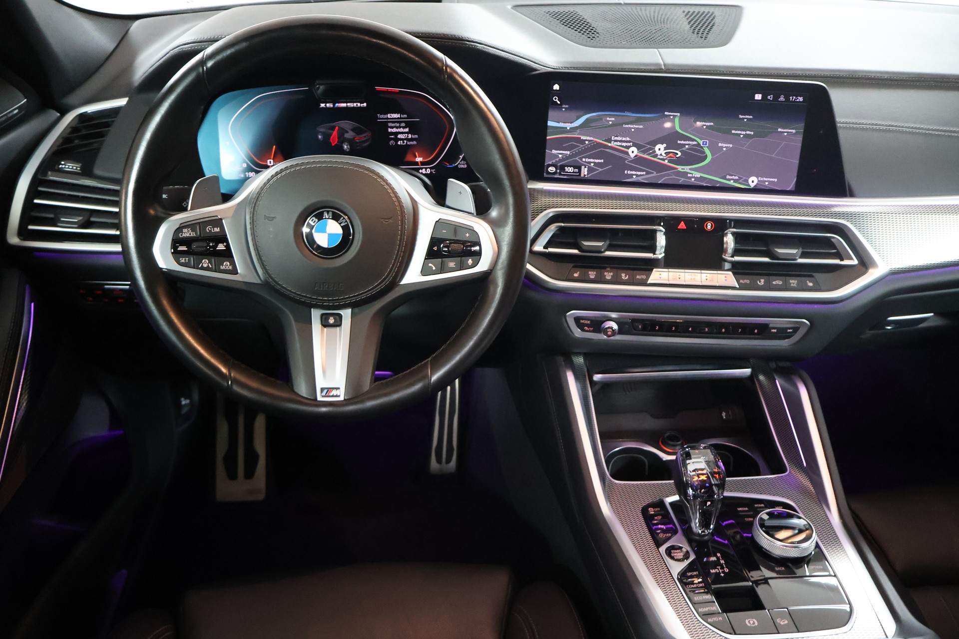BMW X6 M50d-image-8