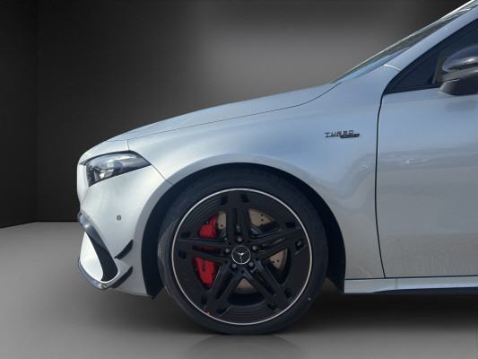 MERCEDES-BENZ A AMG 45 S 4Matic 8G-DCT-image-5