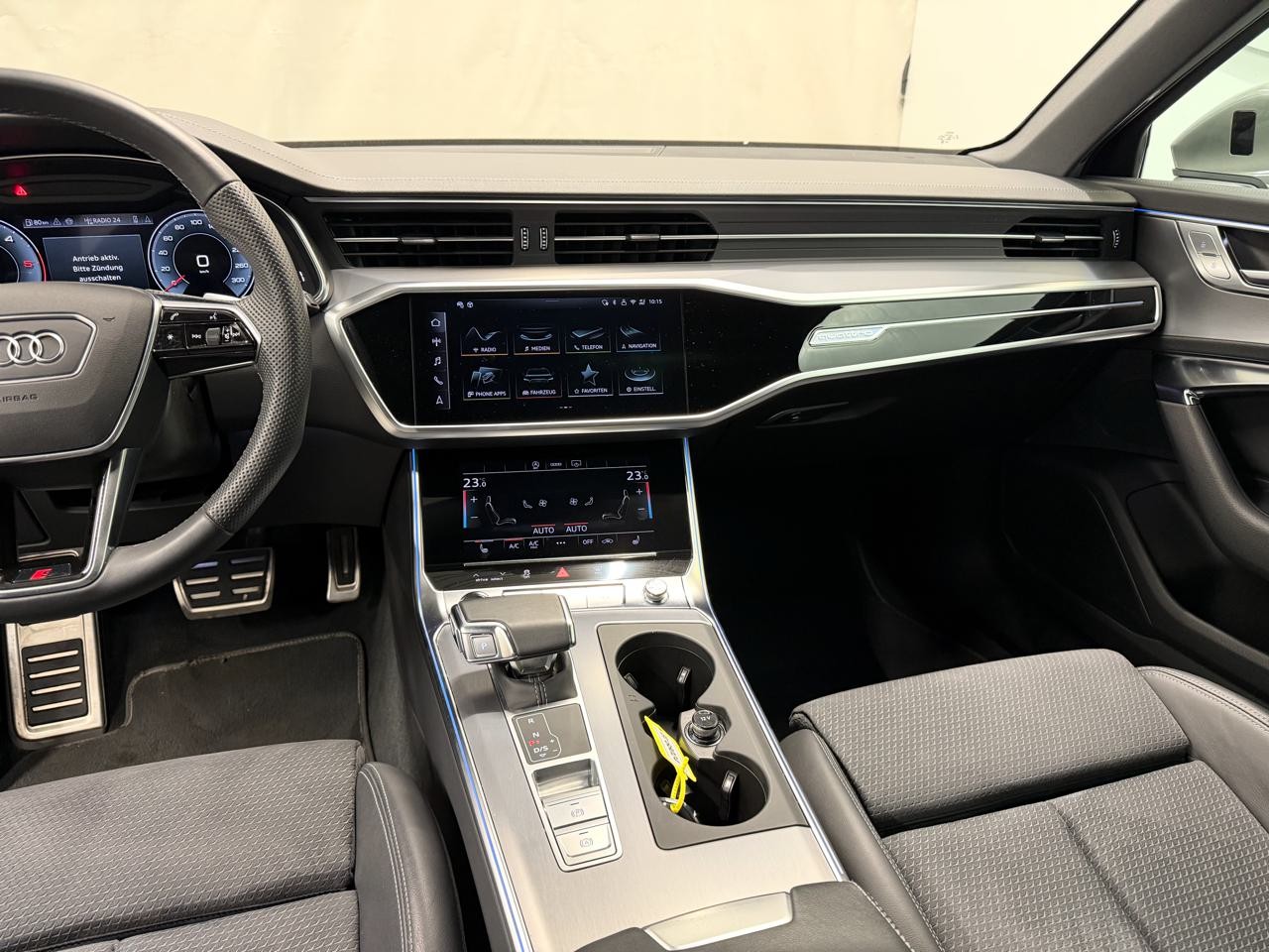 AUDI A6 Avant 40 TDI S line quattro S-tronic-image-4