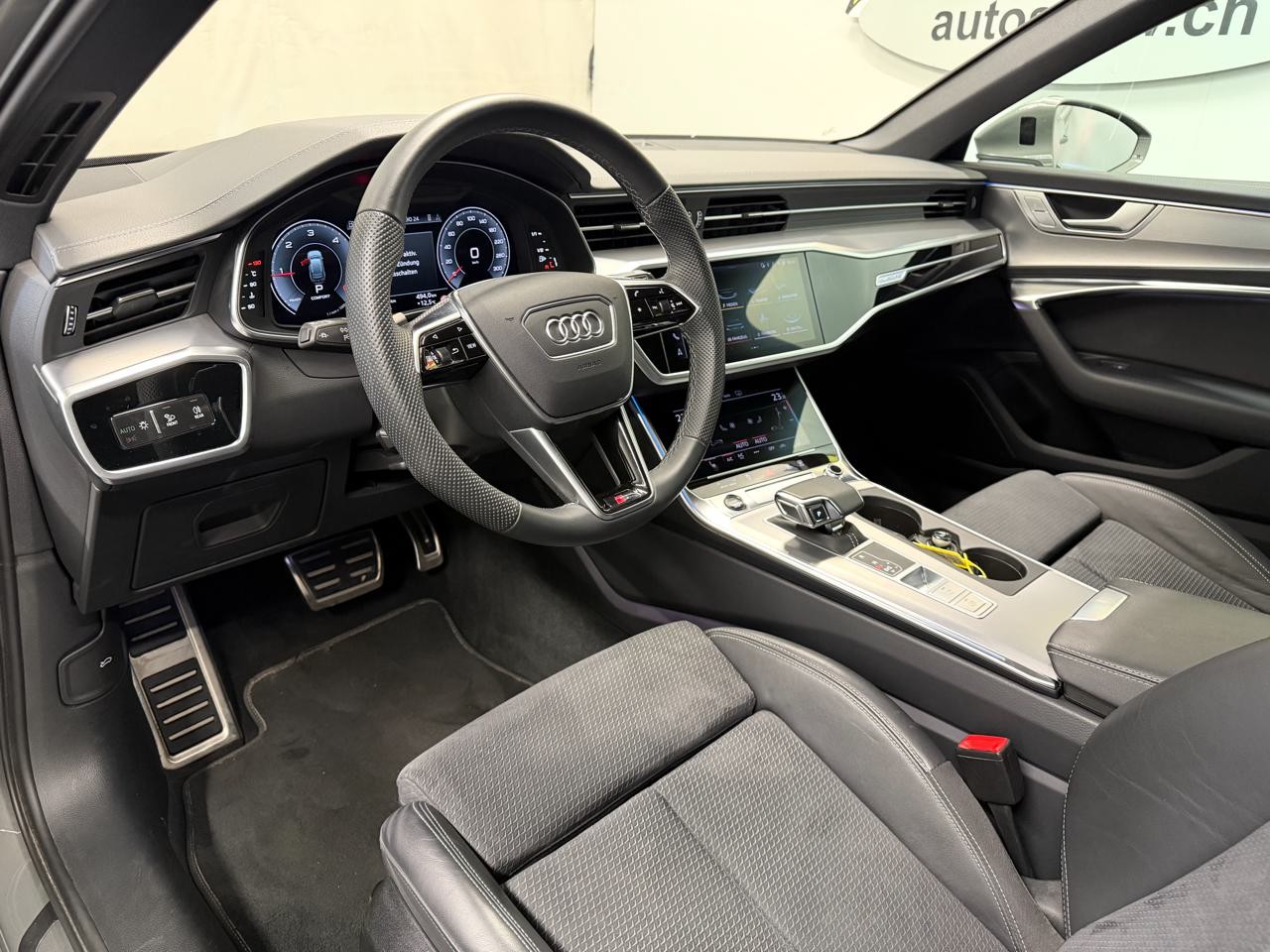 AUDI A6 Avant 40 TDI S line quattro S-tronic-image-2