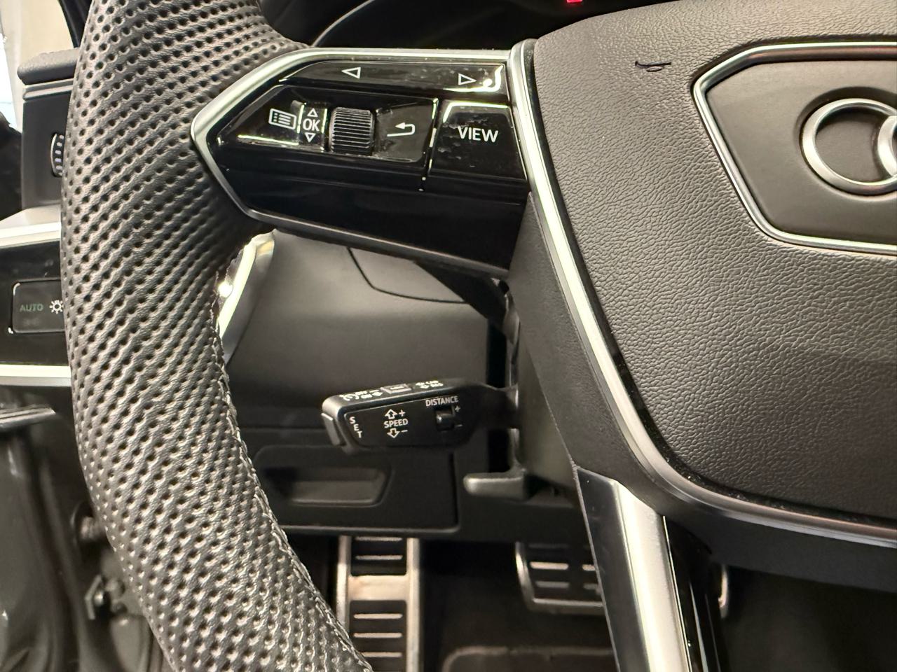 AUDI A6 Avant 40 TDI S line quattro S-tronic-image-7