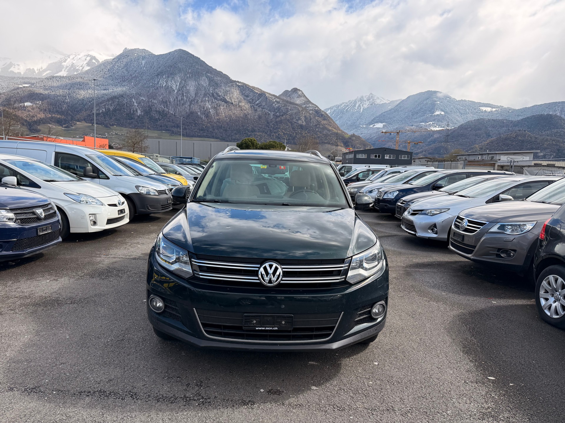 VW Tiguan 2.0 TSI Cup 4Motion-image-1