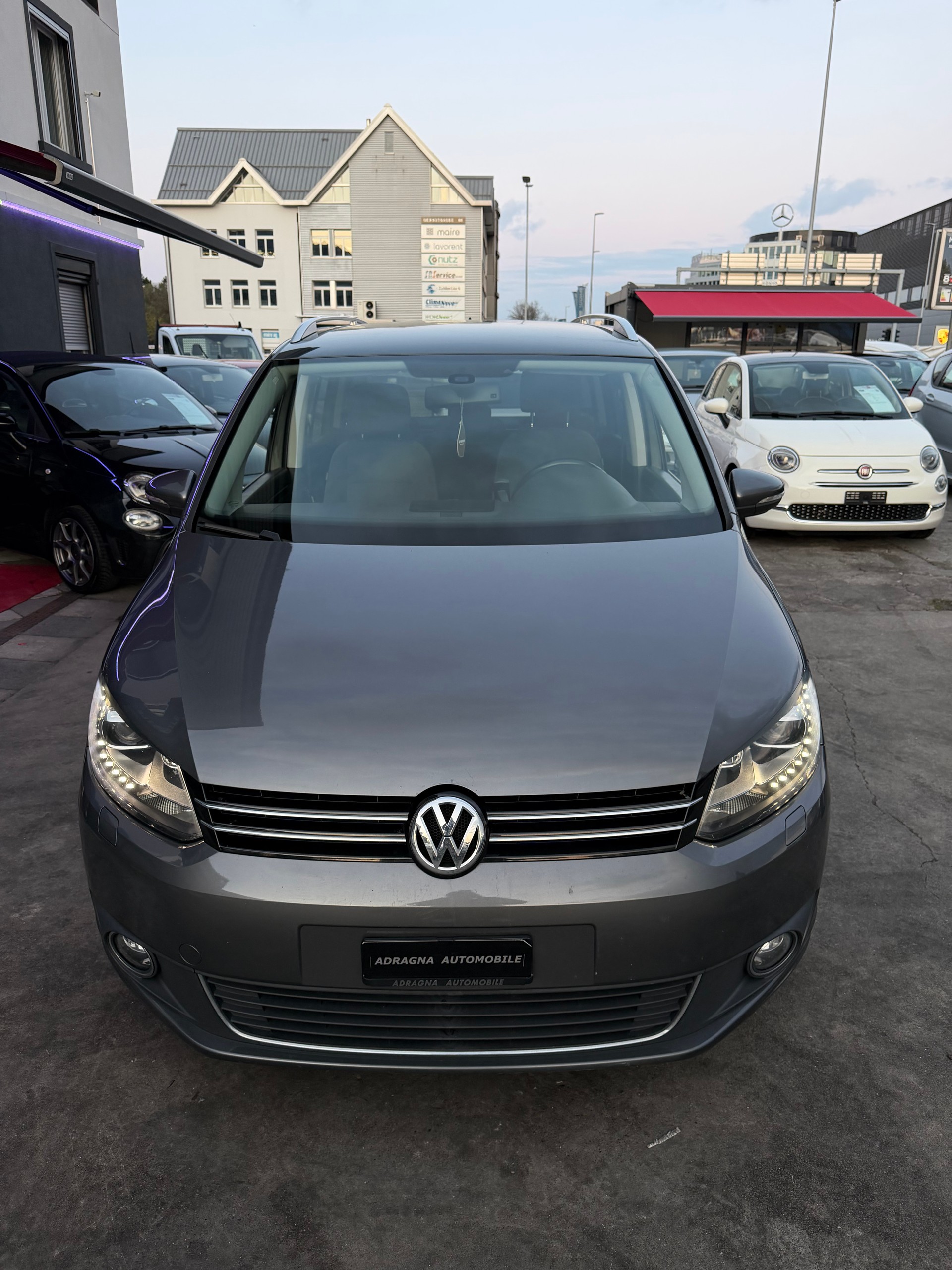 VW Touran 1.6 TDI BlueMotion Technology Highline DSG-image-7