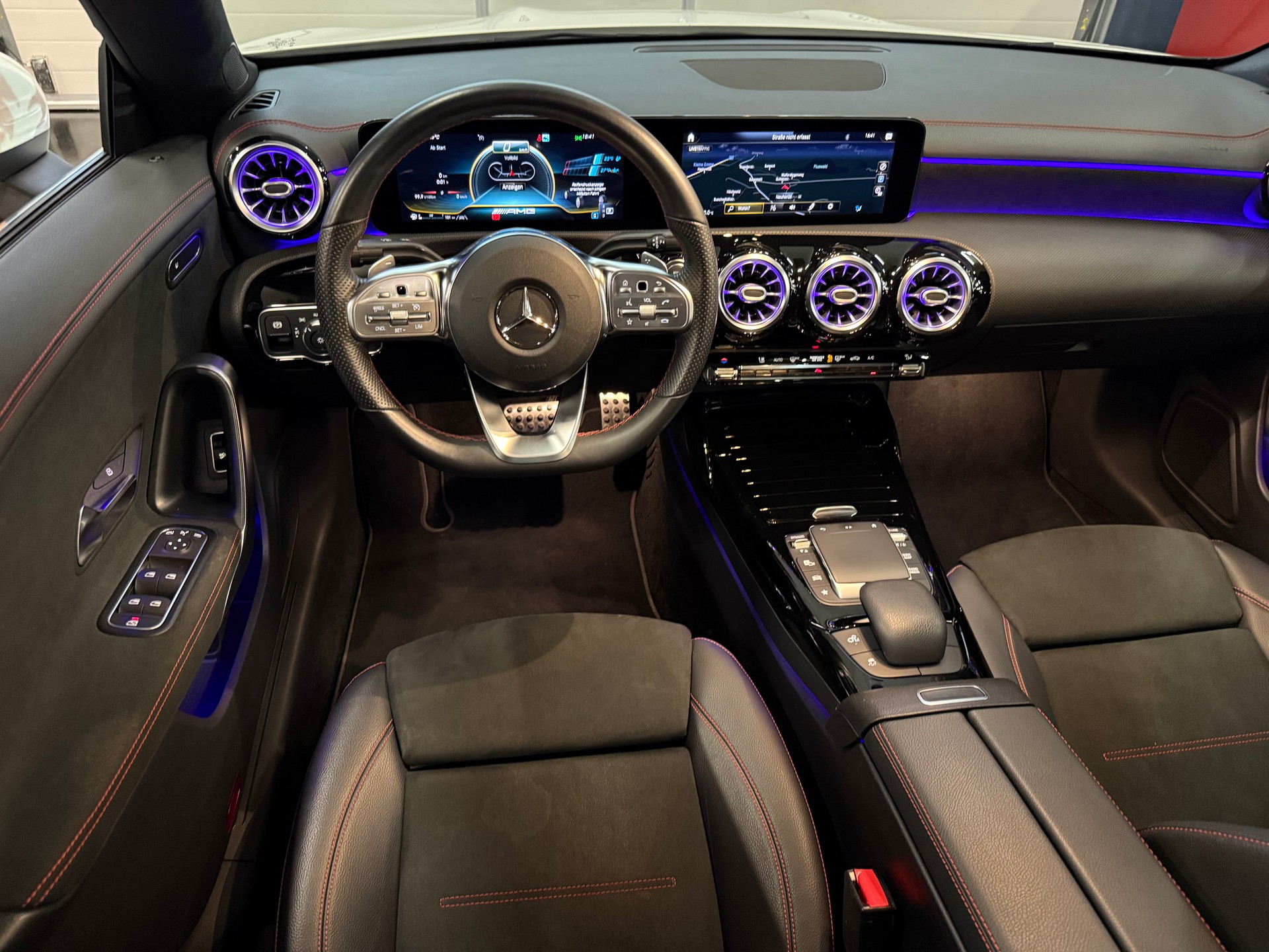 MERCEDES-BENZ CLA 45 AMG 4Matic+ 8G-DCT-image-11