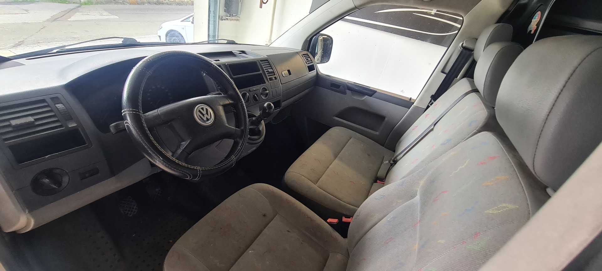 VW T5 1.9 TDI PD-image-9