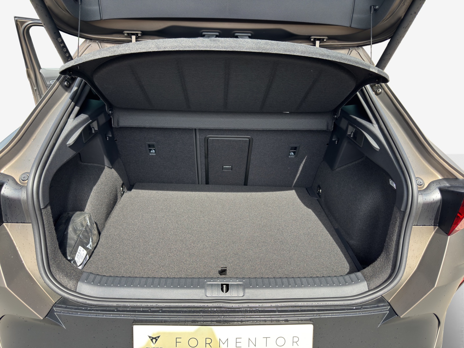CUPRA Formentor 2.5TSI VZ5 Prime Edition 4Drive DSG-image-12