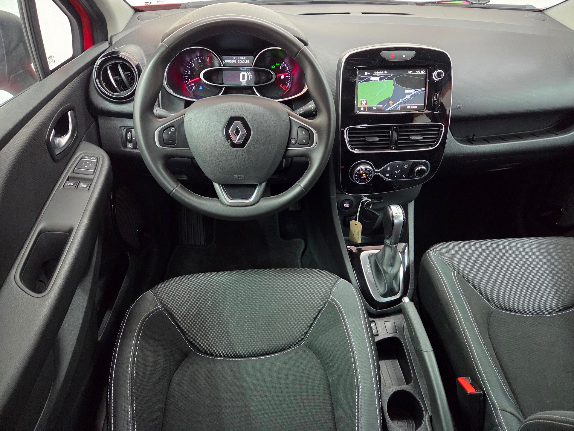 RENAULT Clio 1.5 dCi Business Line EDC-image-8