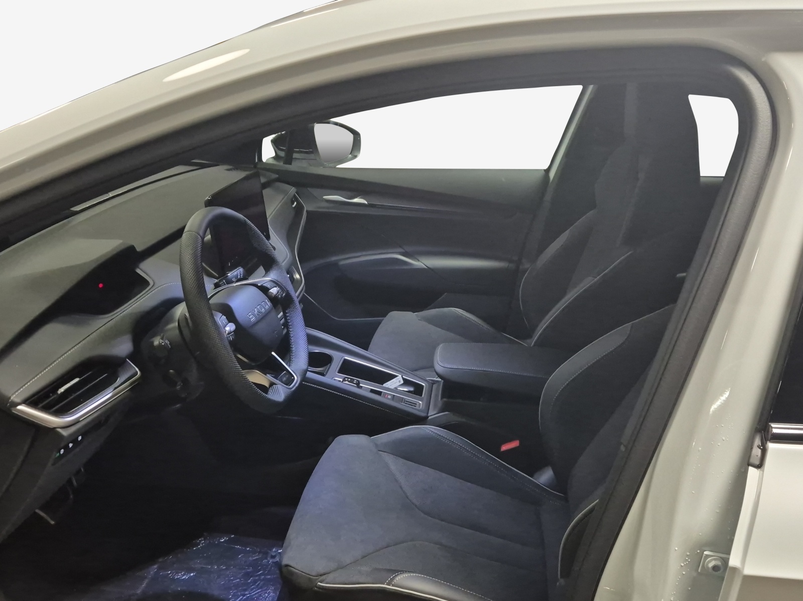 SKODA Enyaq 85x Sportline 4x4-image-7