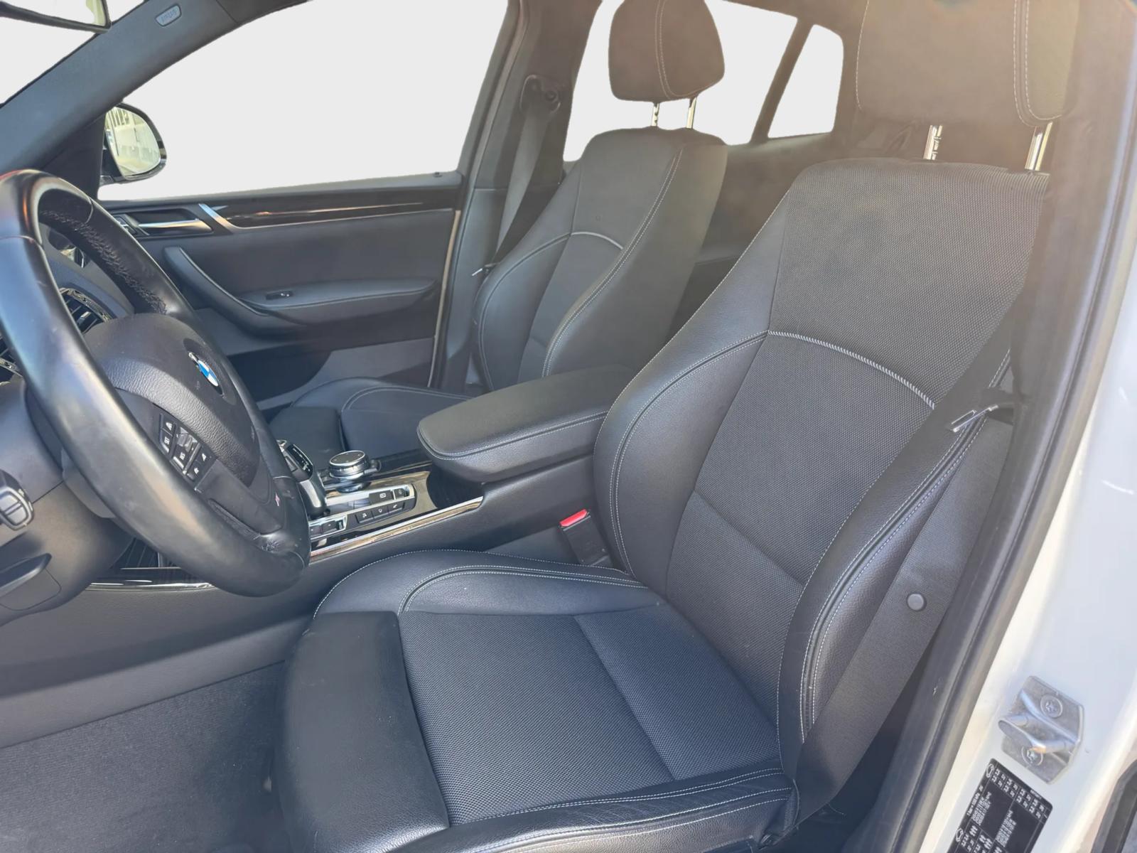 BMW X4 xDrive 20i Steptronic-image-7