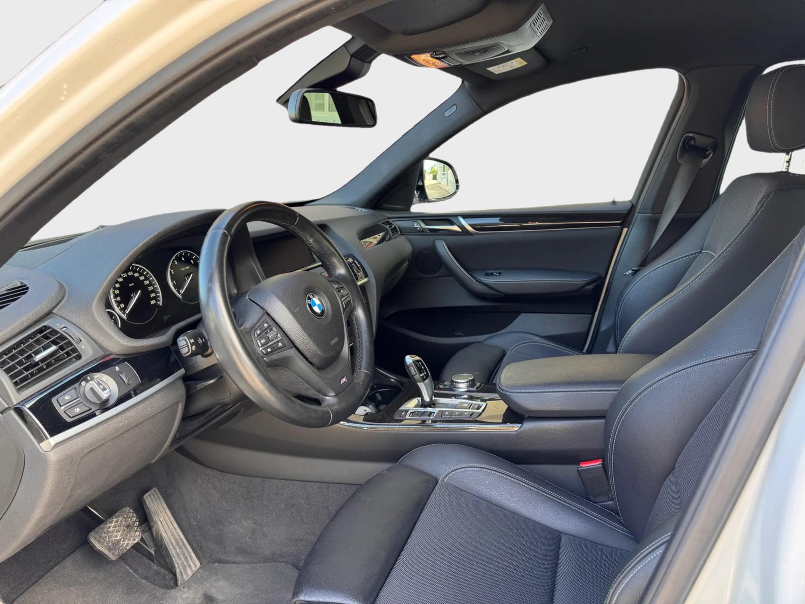 BMW X4 xDrive 20i Steptronic-image-6