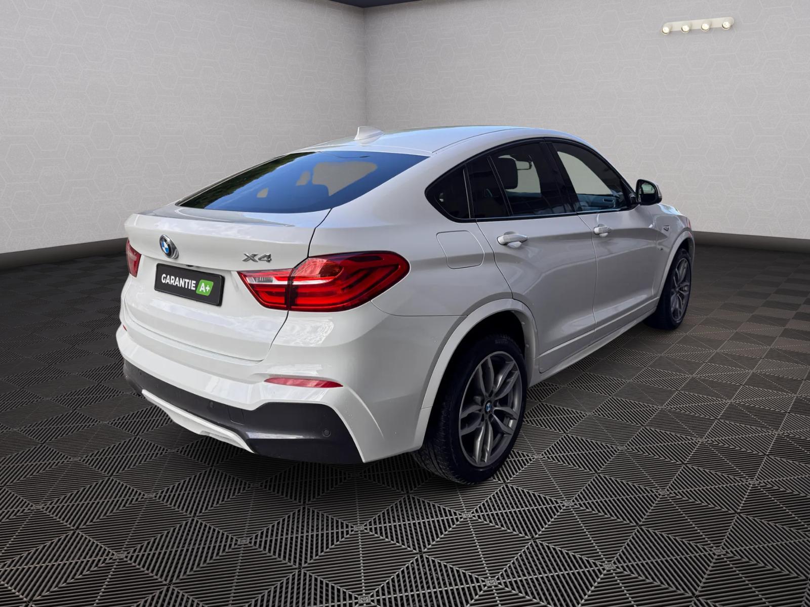 BMW X4 xDrive 20i Steptronic-image-3