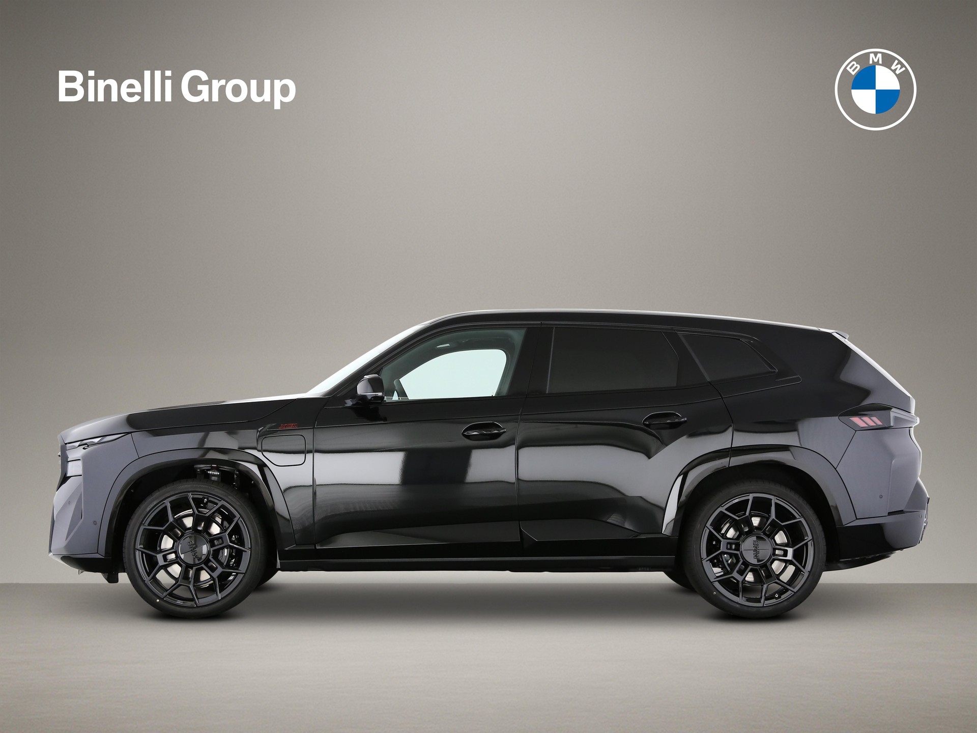 BMW XM Label Plug-in Hybrid-image-1