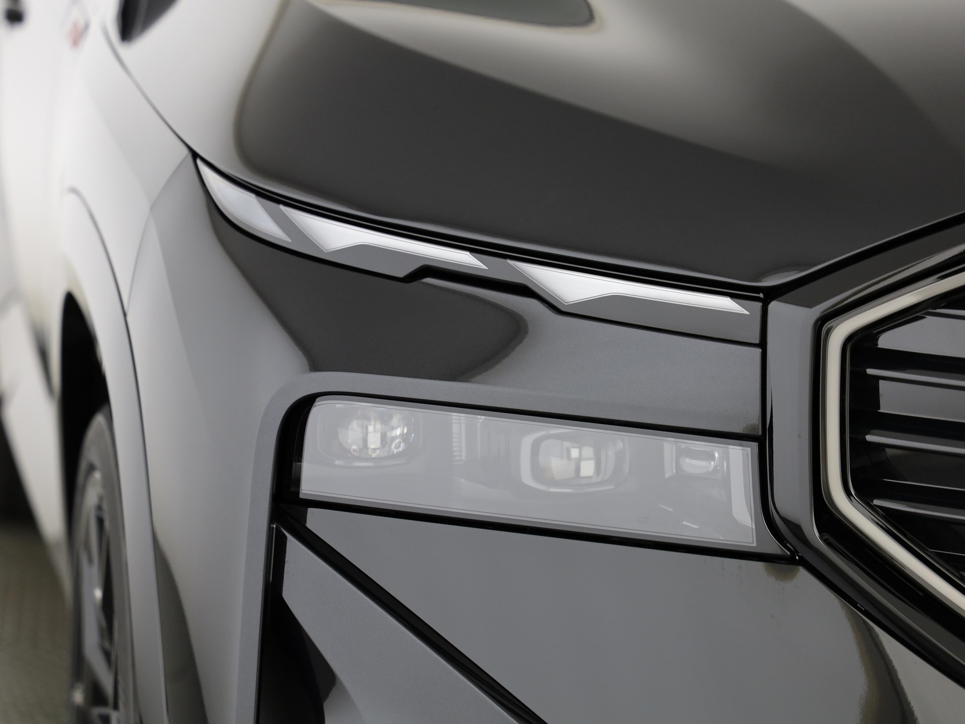 BMW XM Label Plug-in Hybrid-image-5