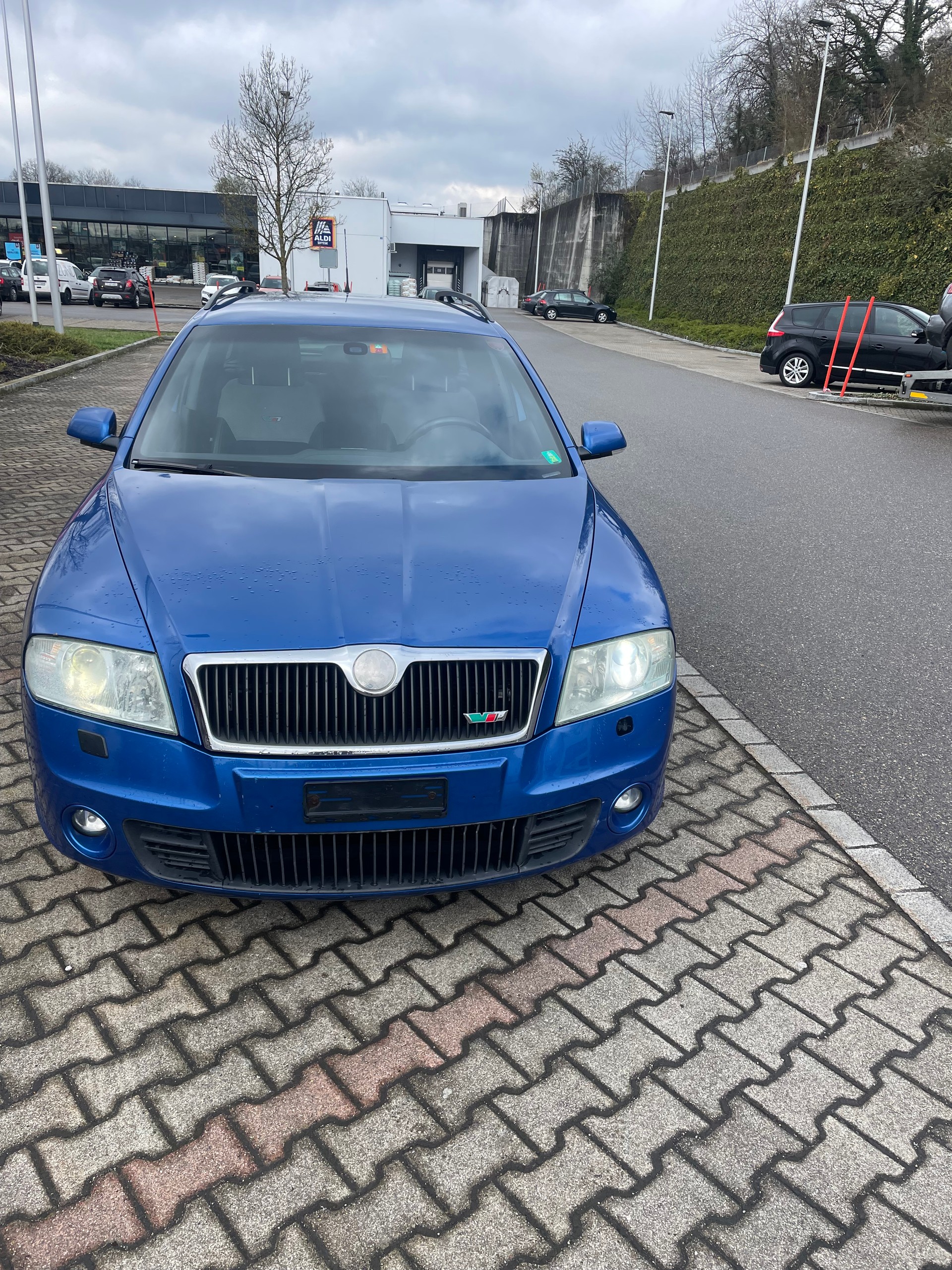 SKODA Octavia 2.0 TFSI RS-image-3
